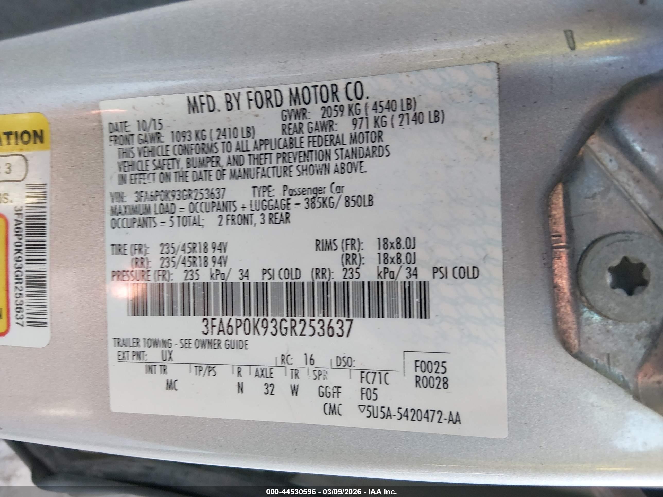 FORD FUSION image 9
