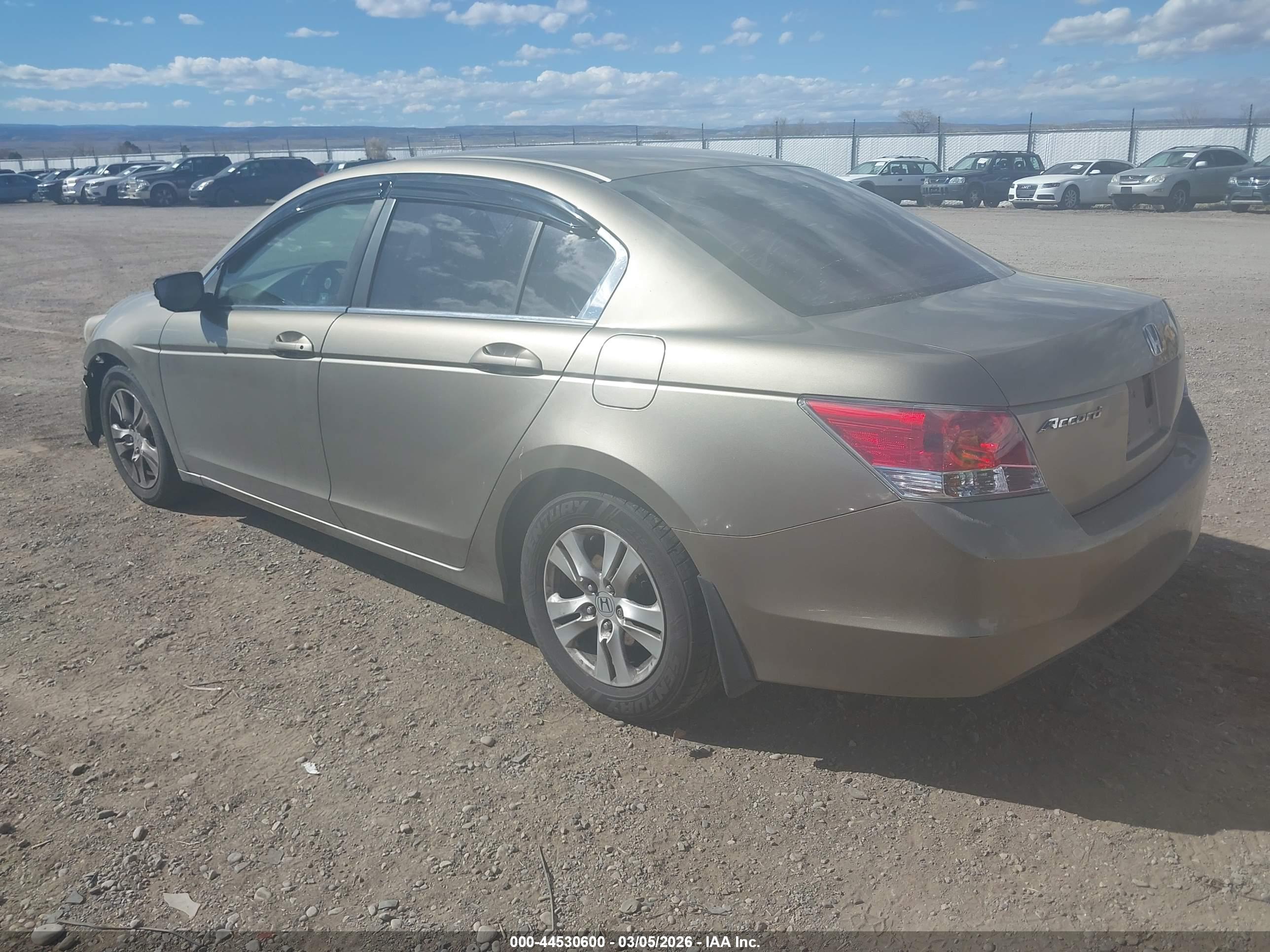 HONDA ACCORD image 3