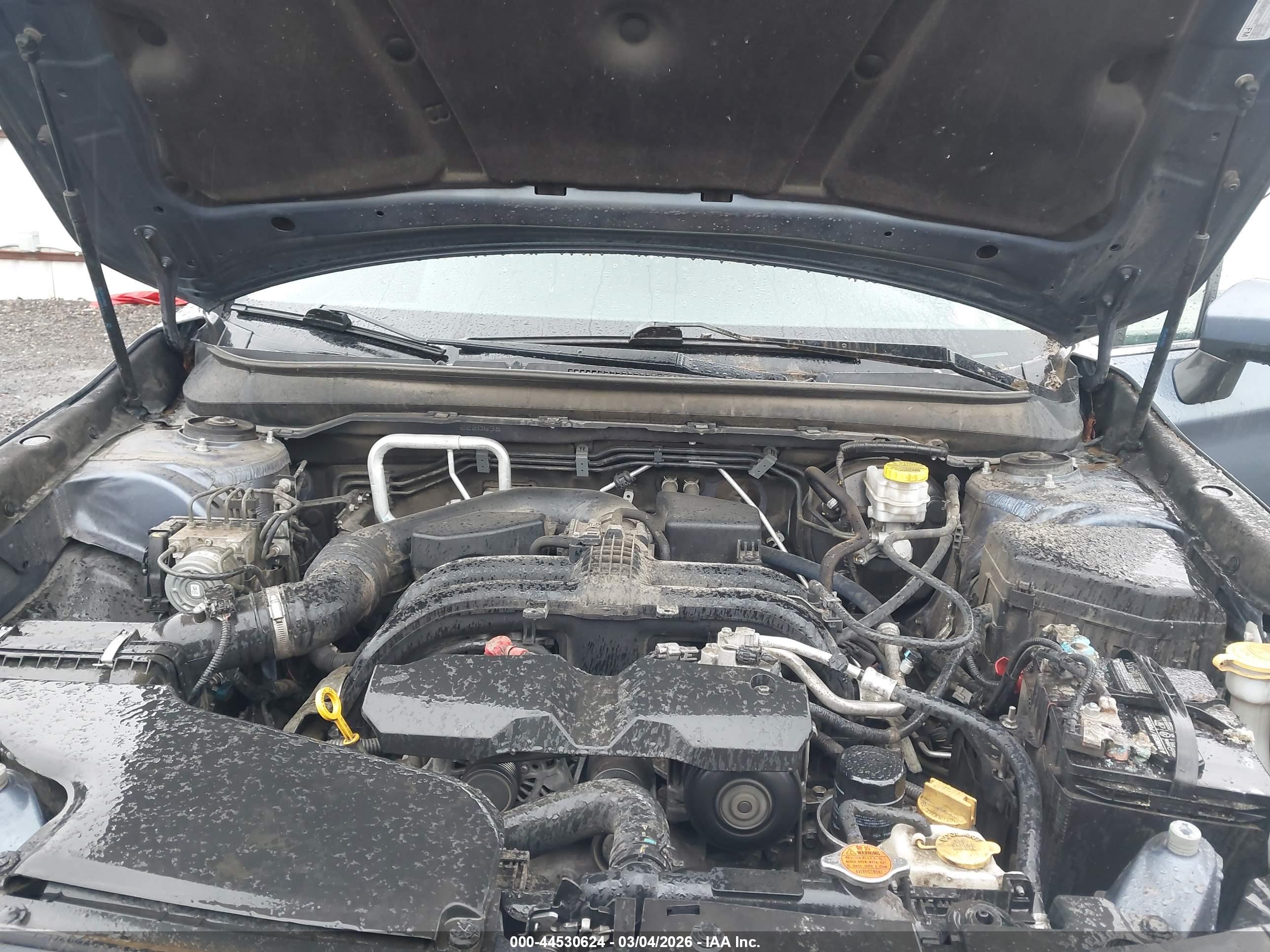 SUBARU OUTBACK image 10