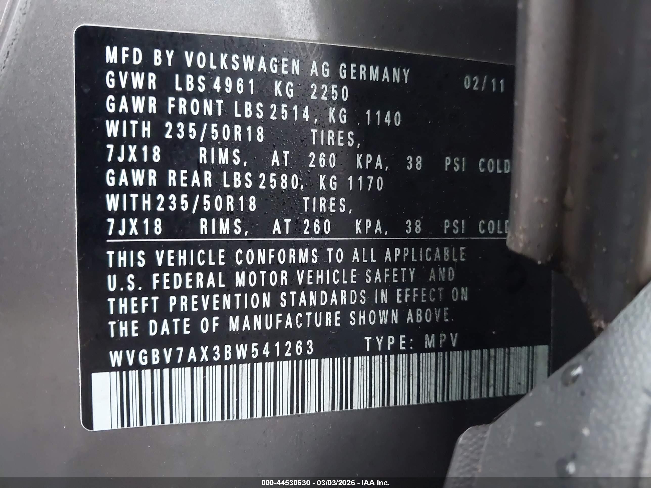VOLKSWAGEN TIGUAN image 9