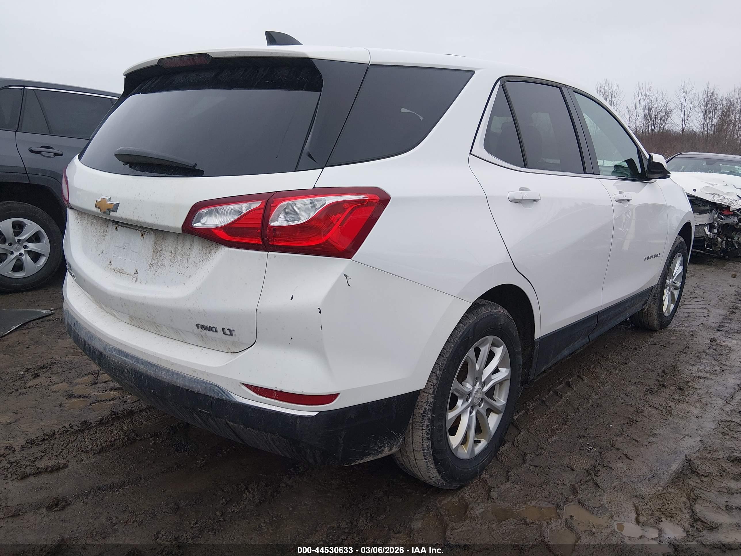 CHEVROLET EQUINOX image 4