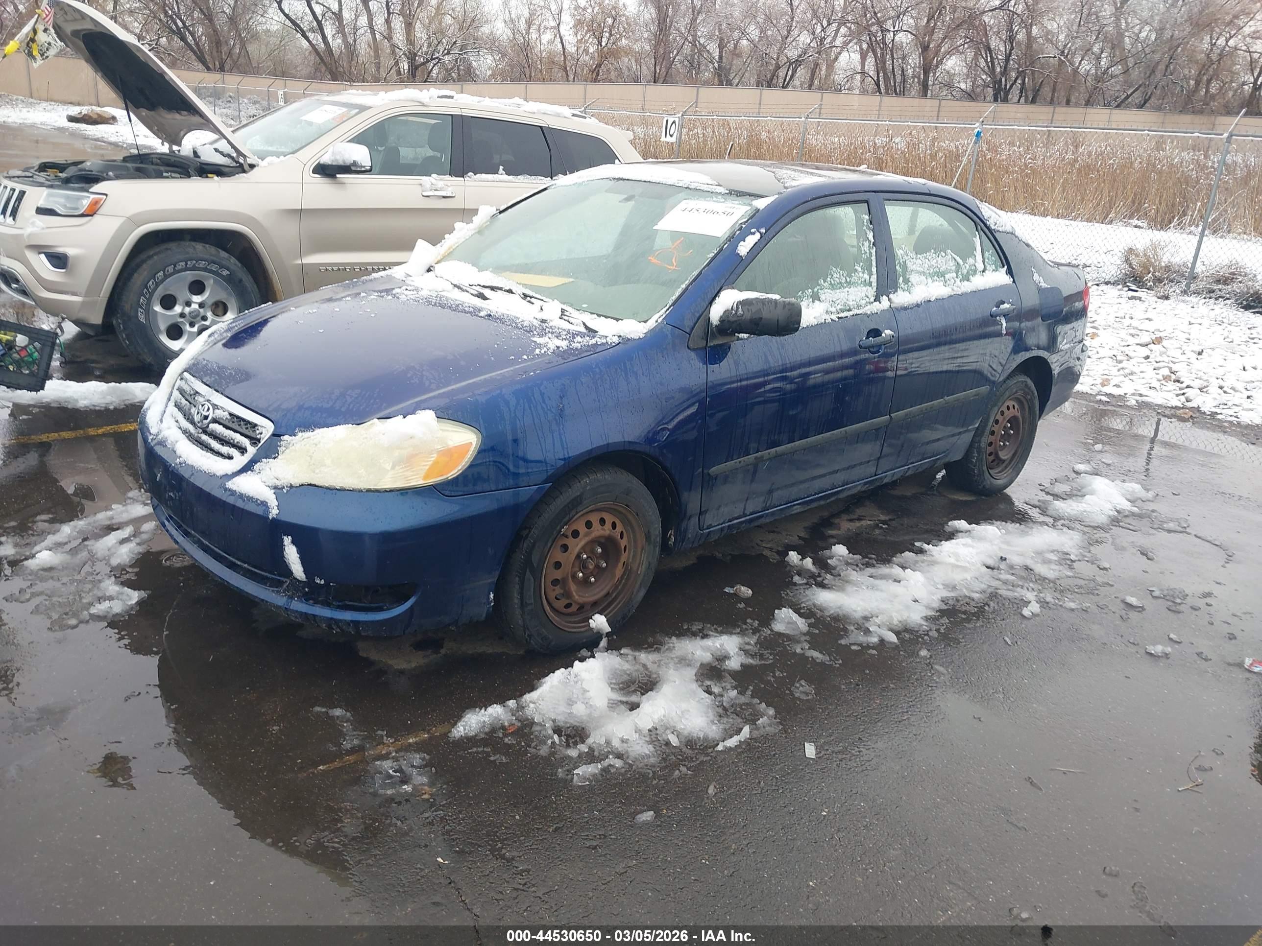 TOYOTA COROLLA image 2