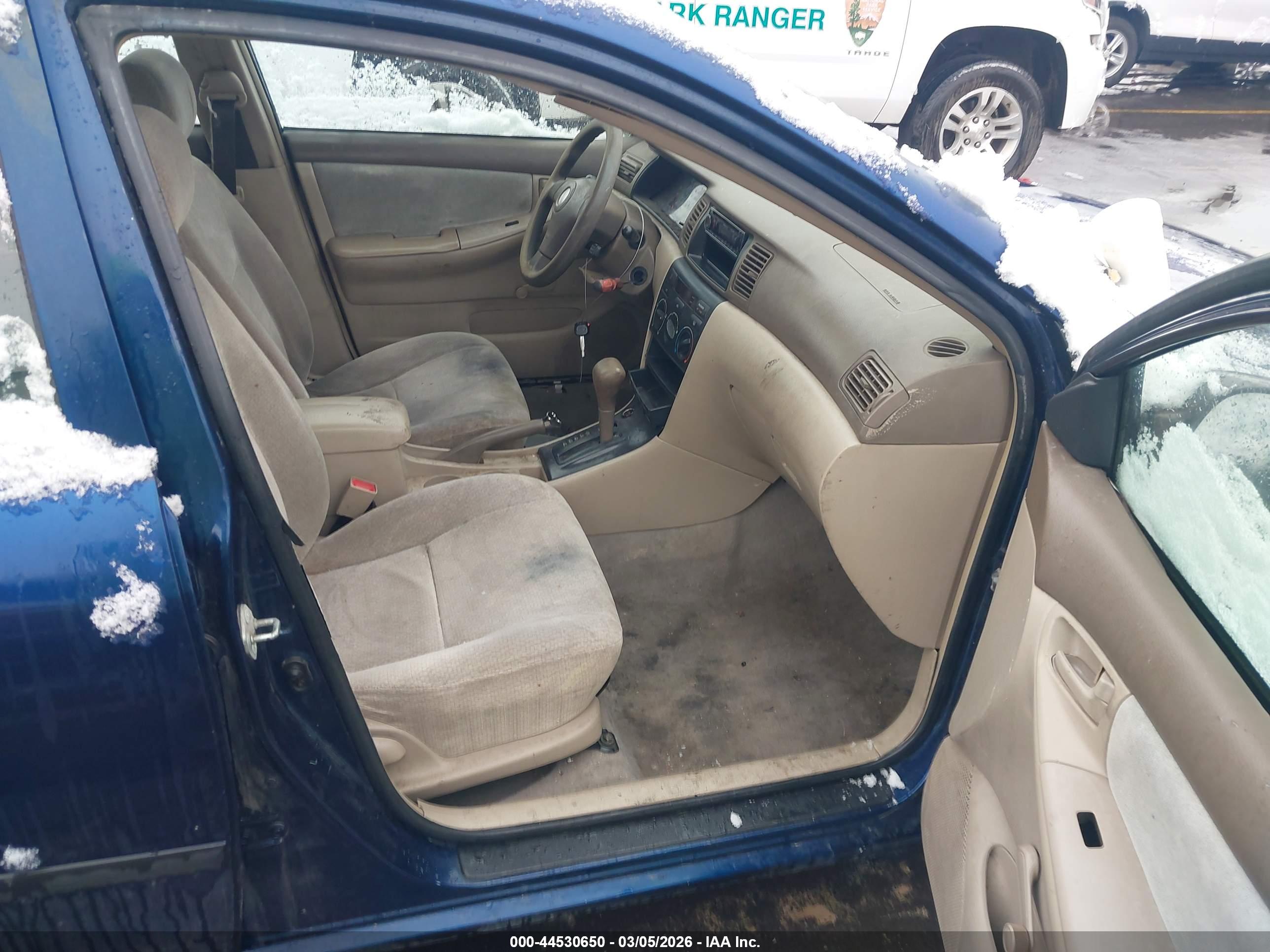 TOYOTA COROLLA image 5