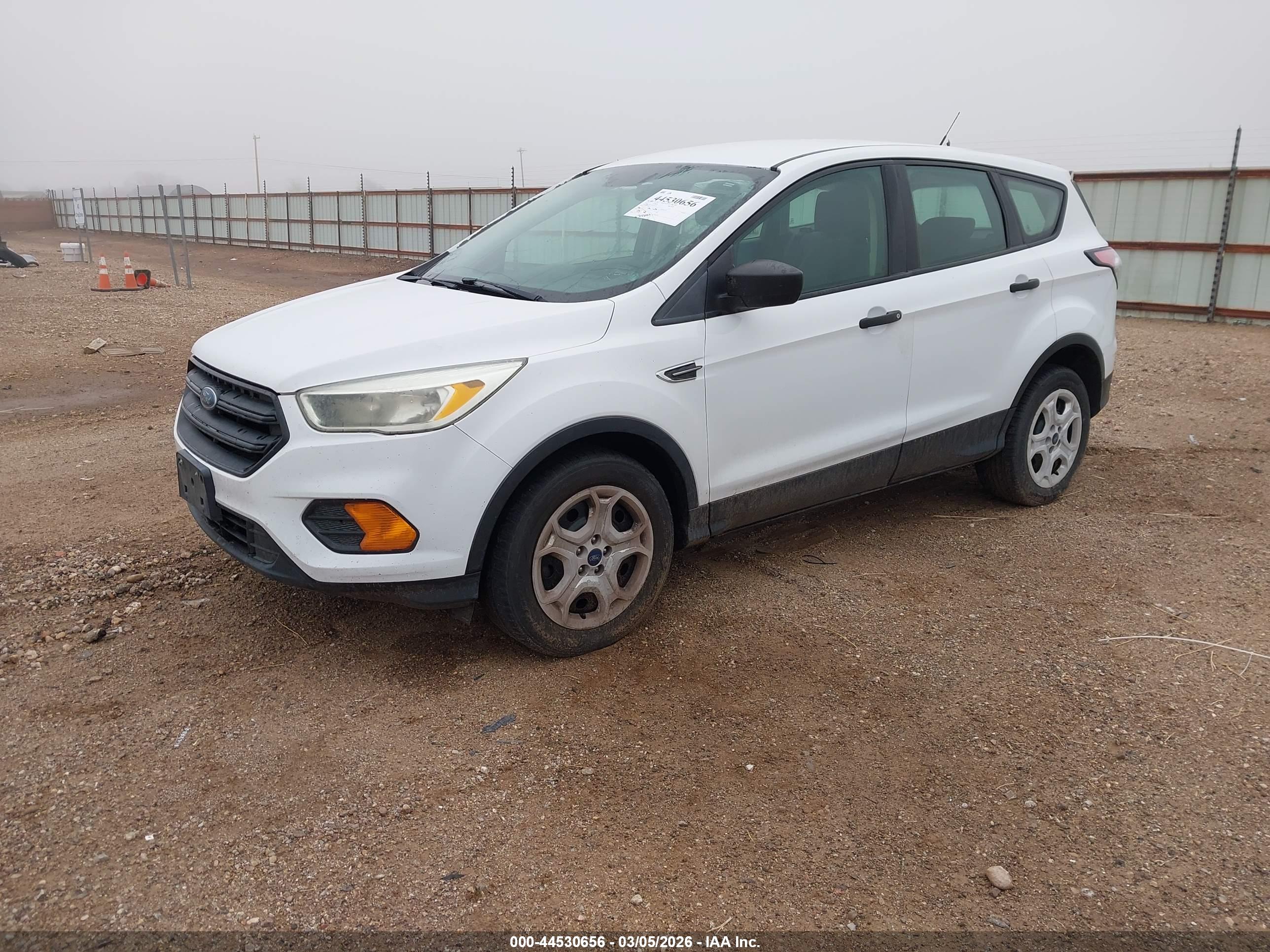 FORD ESCAPE image 2