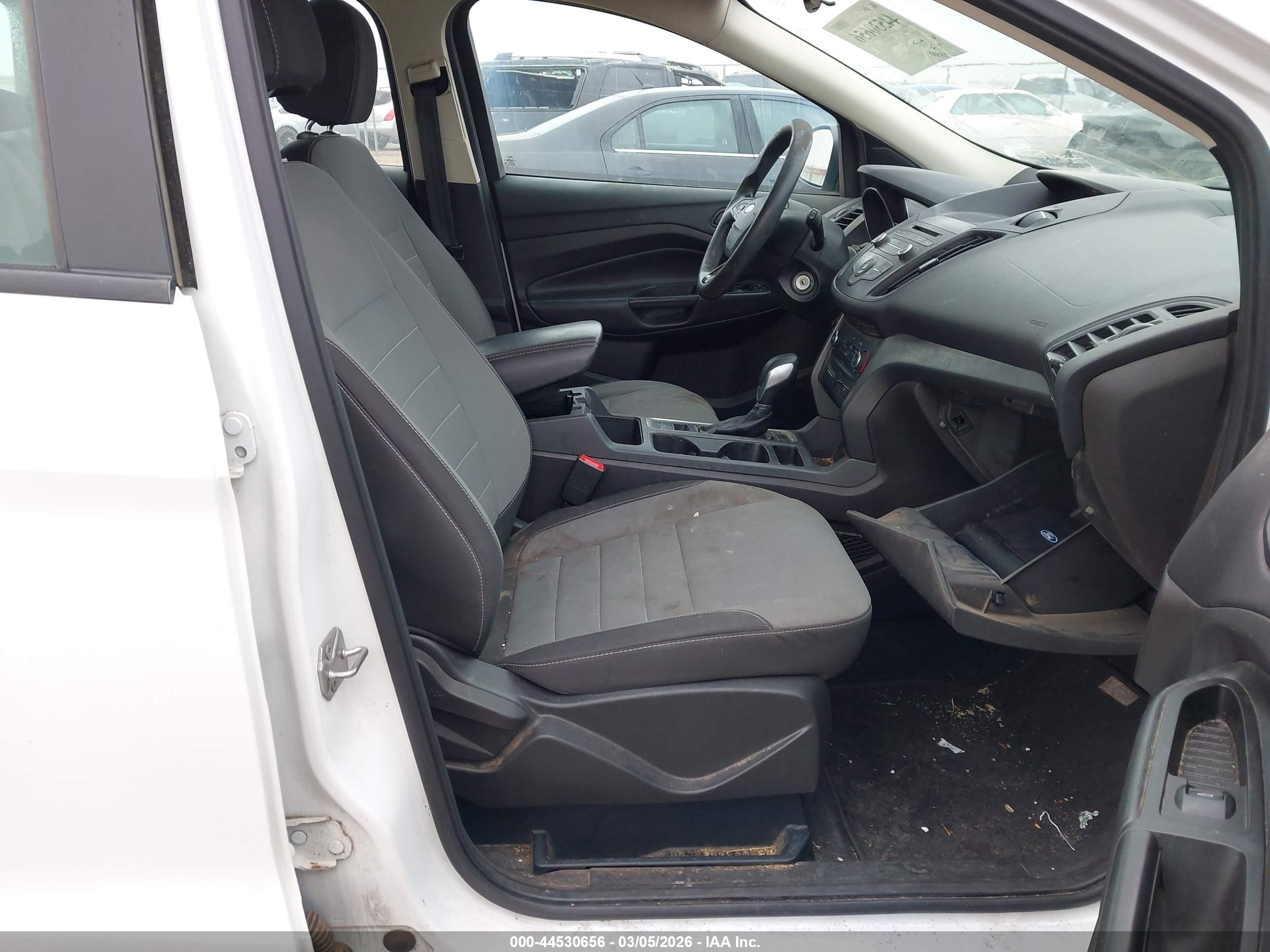 FORD ESCAPE image 5