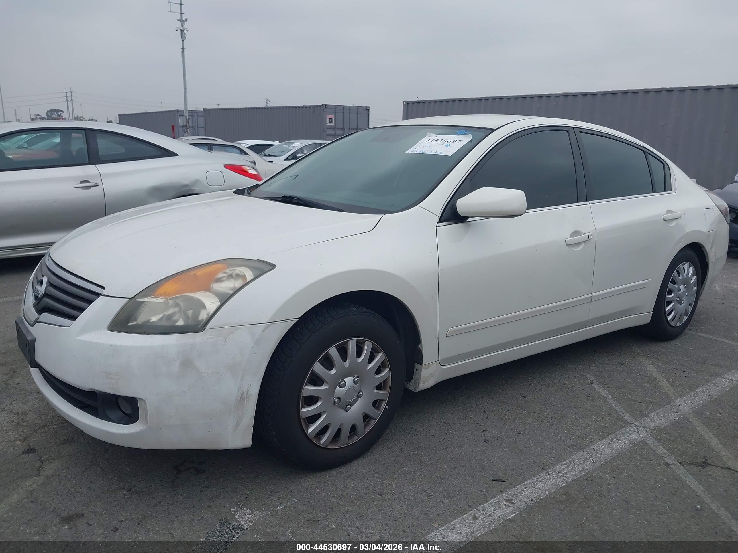 NISSAN ALTIMA image 6