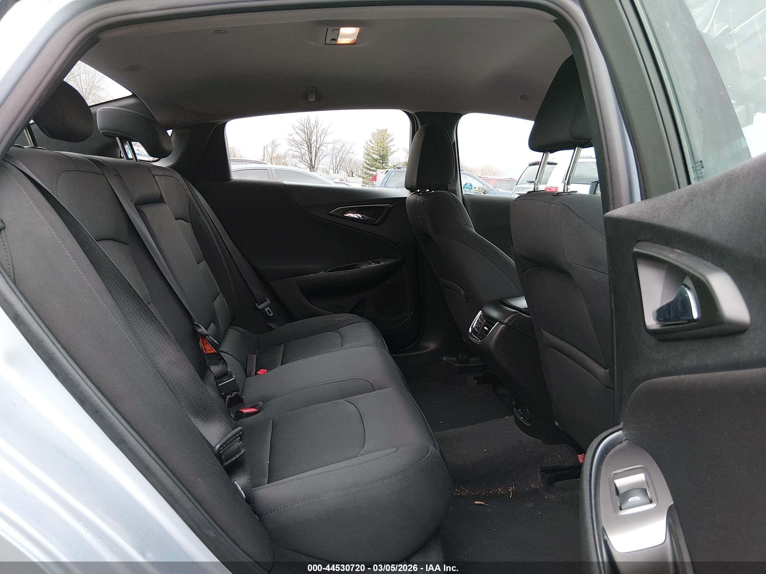 CHEVROLET MALIBU image 8