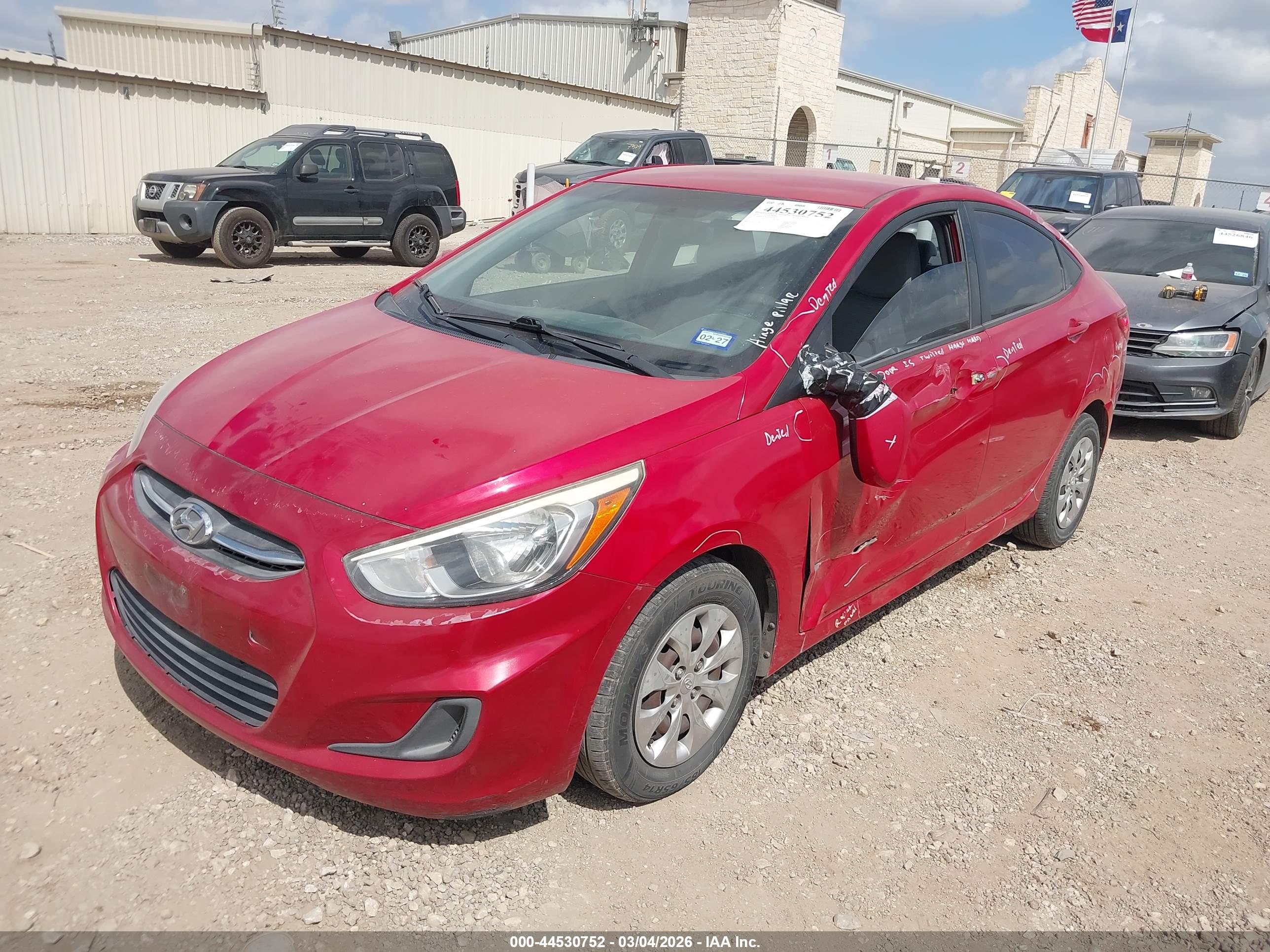 HYUNDAI ACCENT image 2