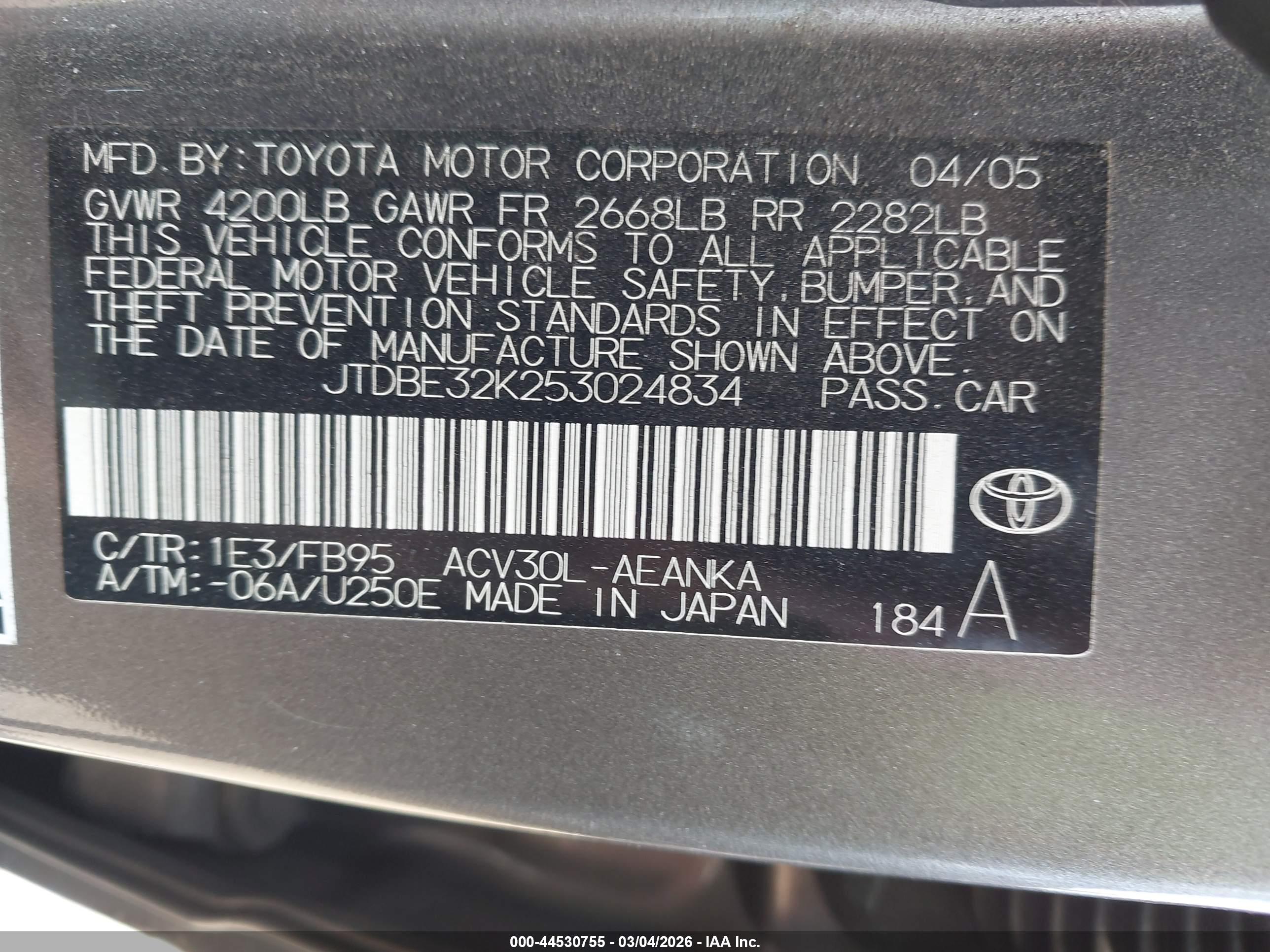 TOYOTA CAMRY image 9
