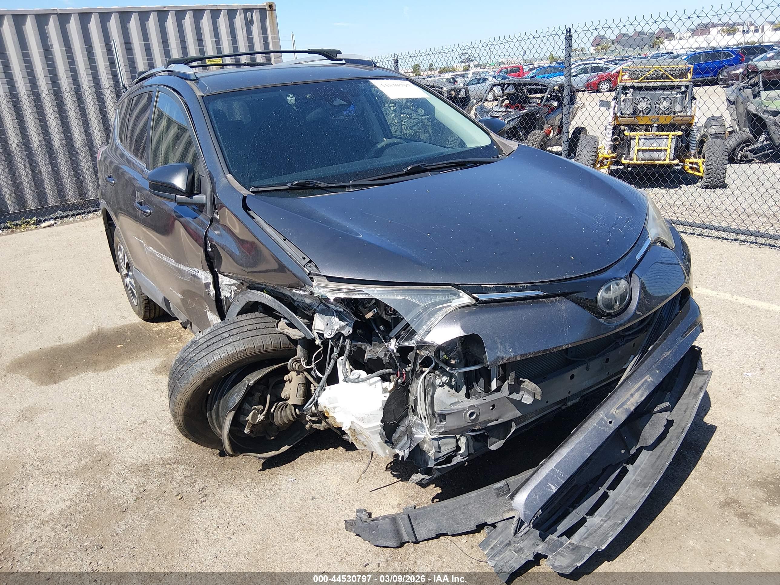 TOYOTA RAV4 image 6