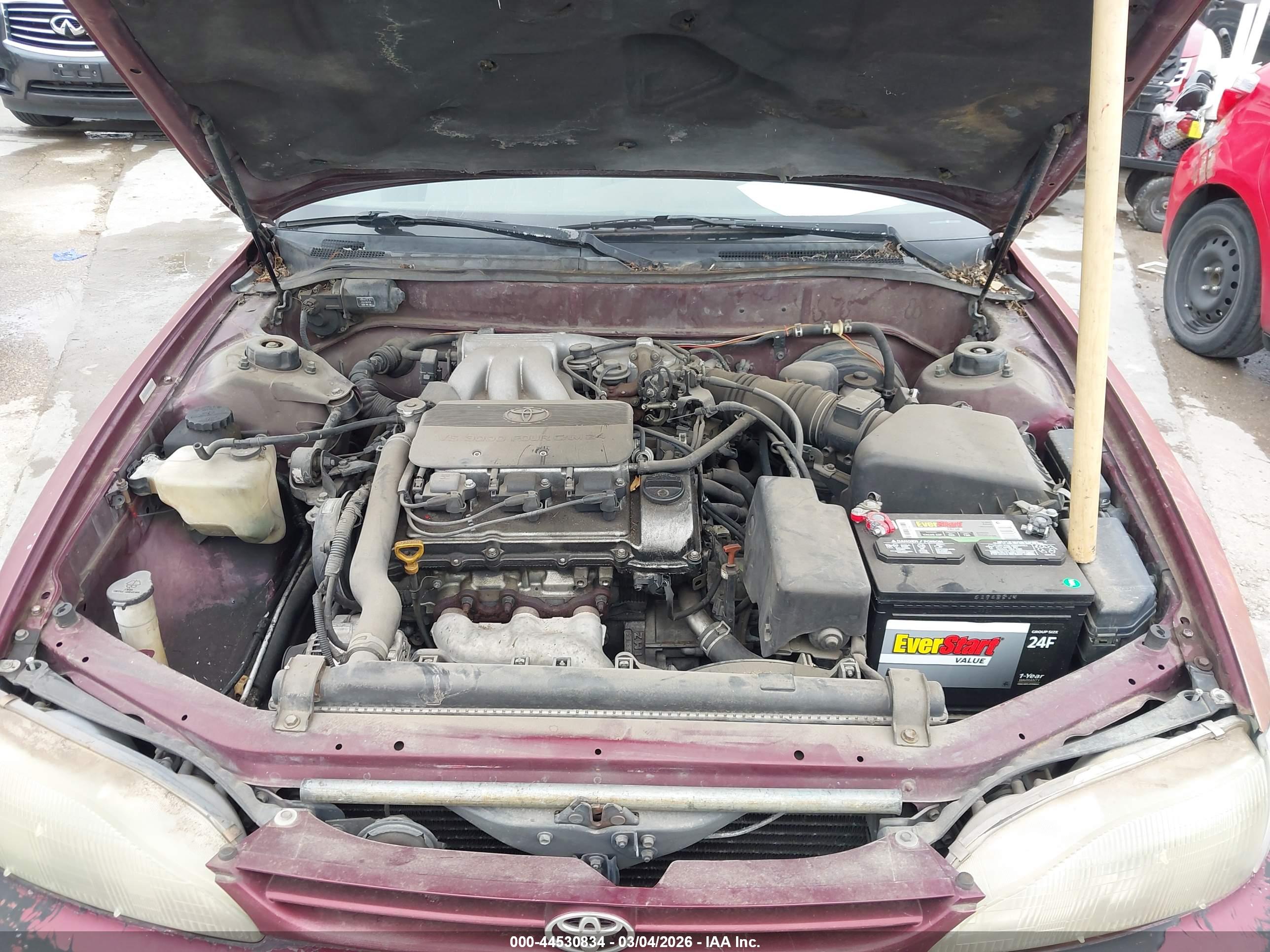 TOYOTA CAMRY image 10