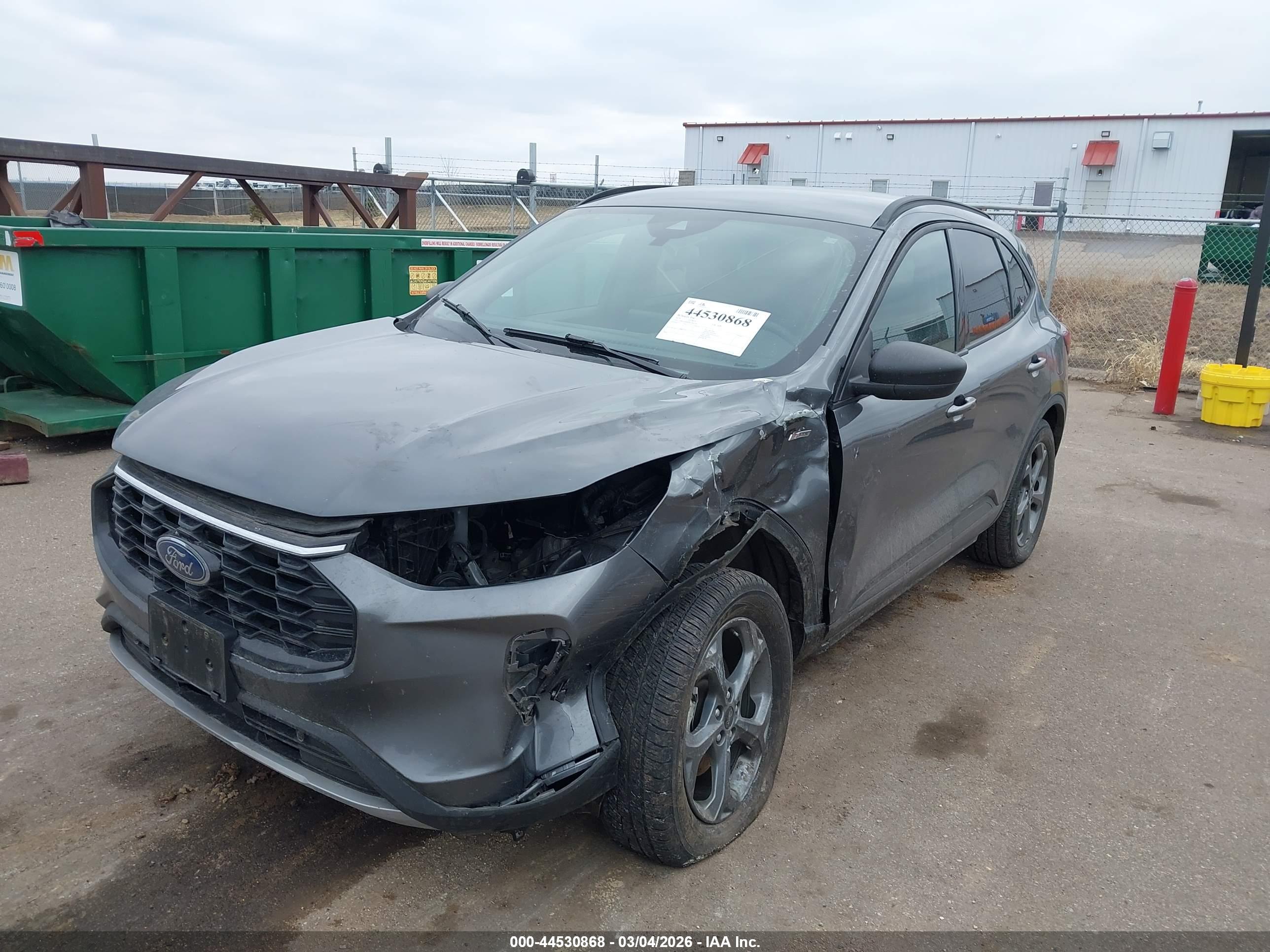 FORD ESCAPE image 6