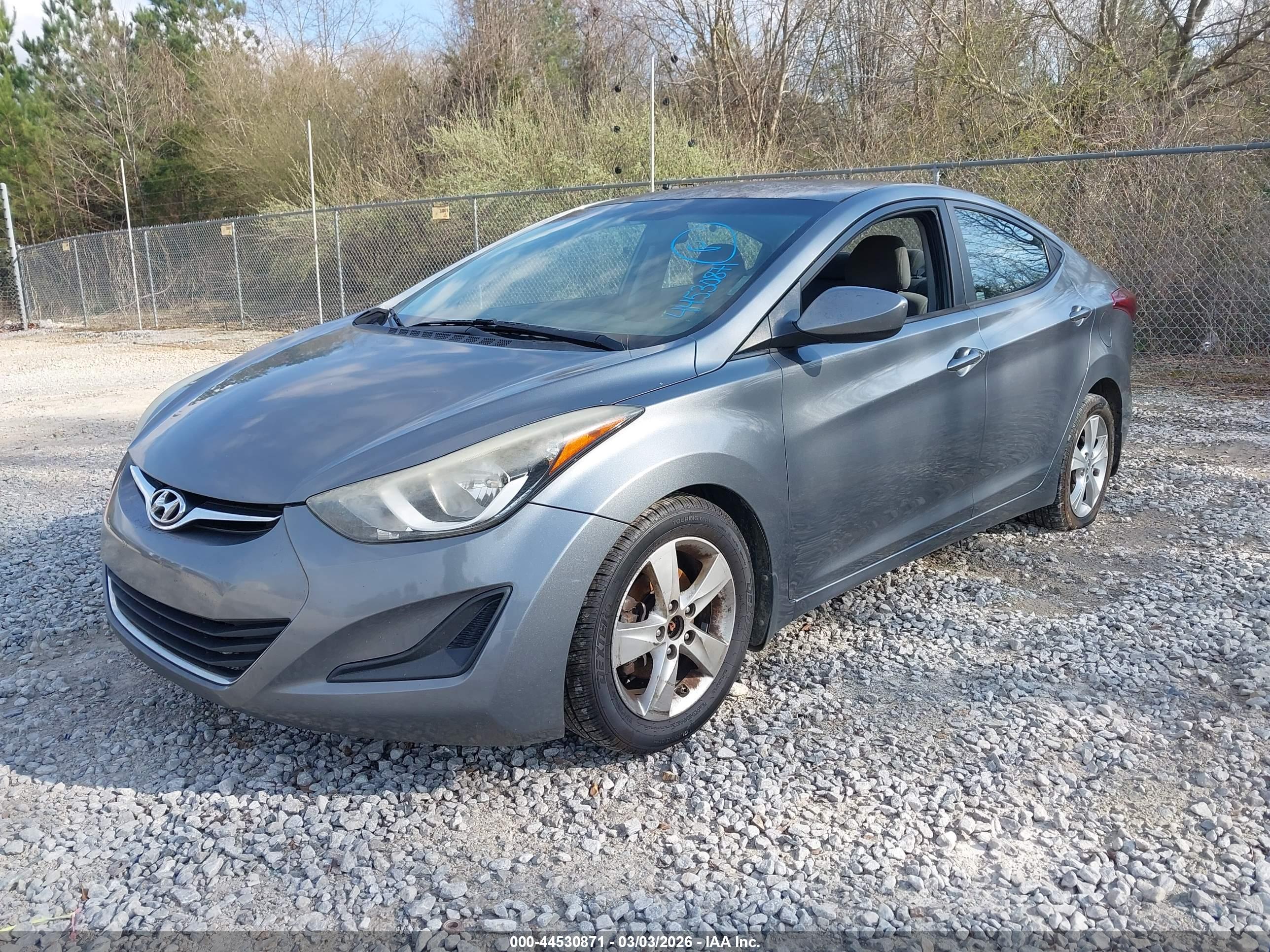 HYUNDAI ELANTRA image 2