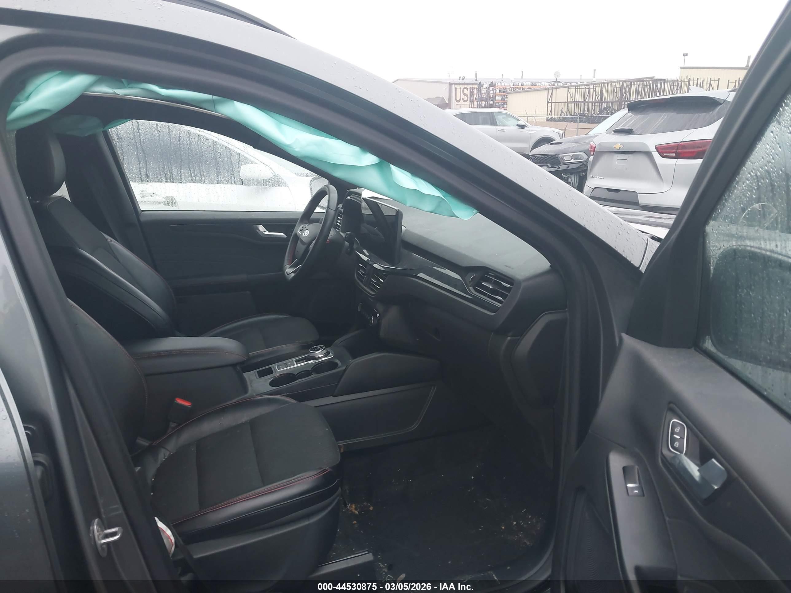 FORD ESCAPE image 5