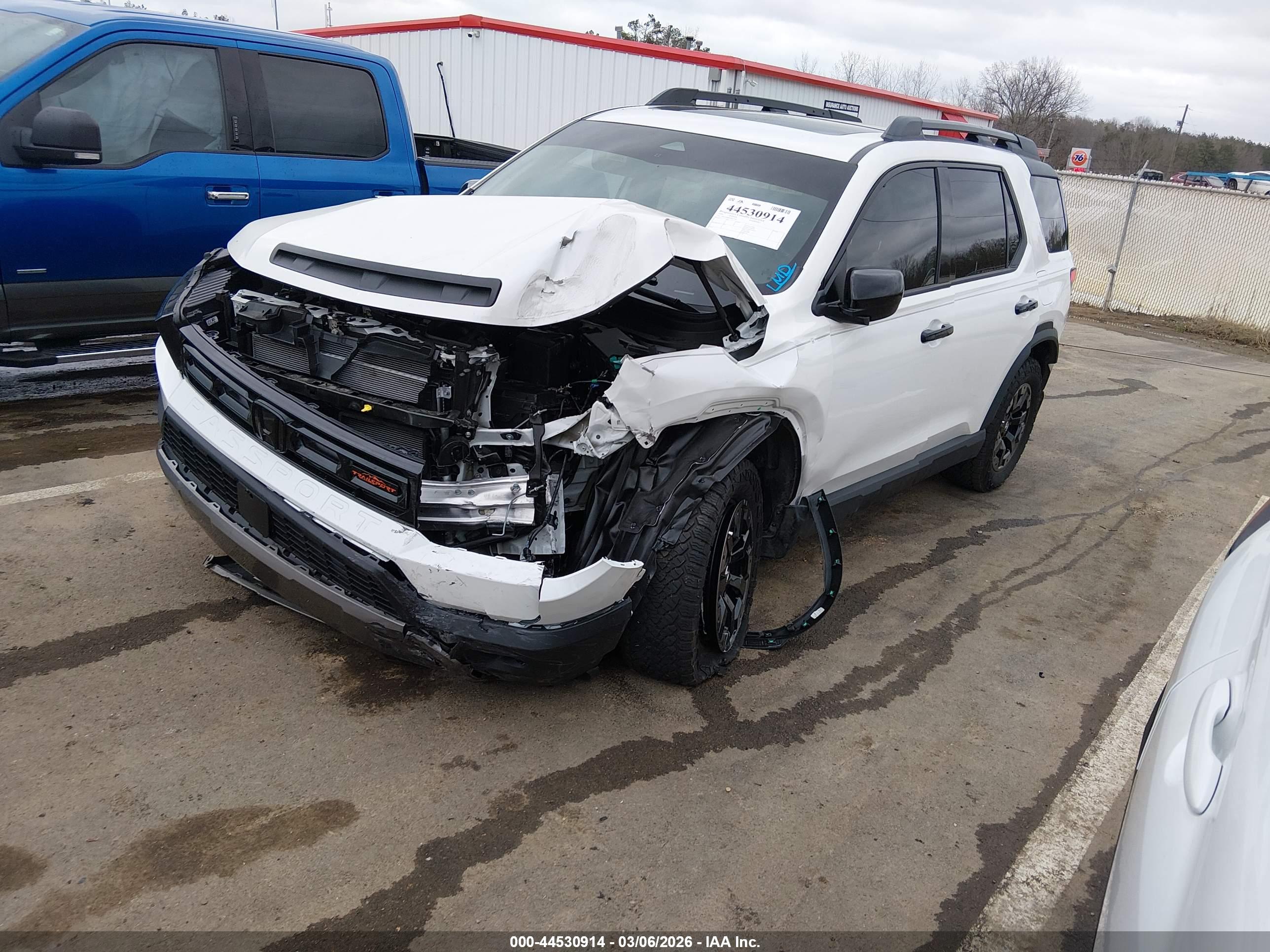 HONDA PASSPORT image 2