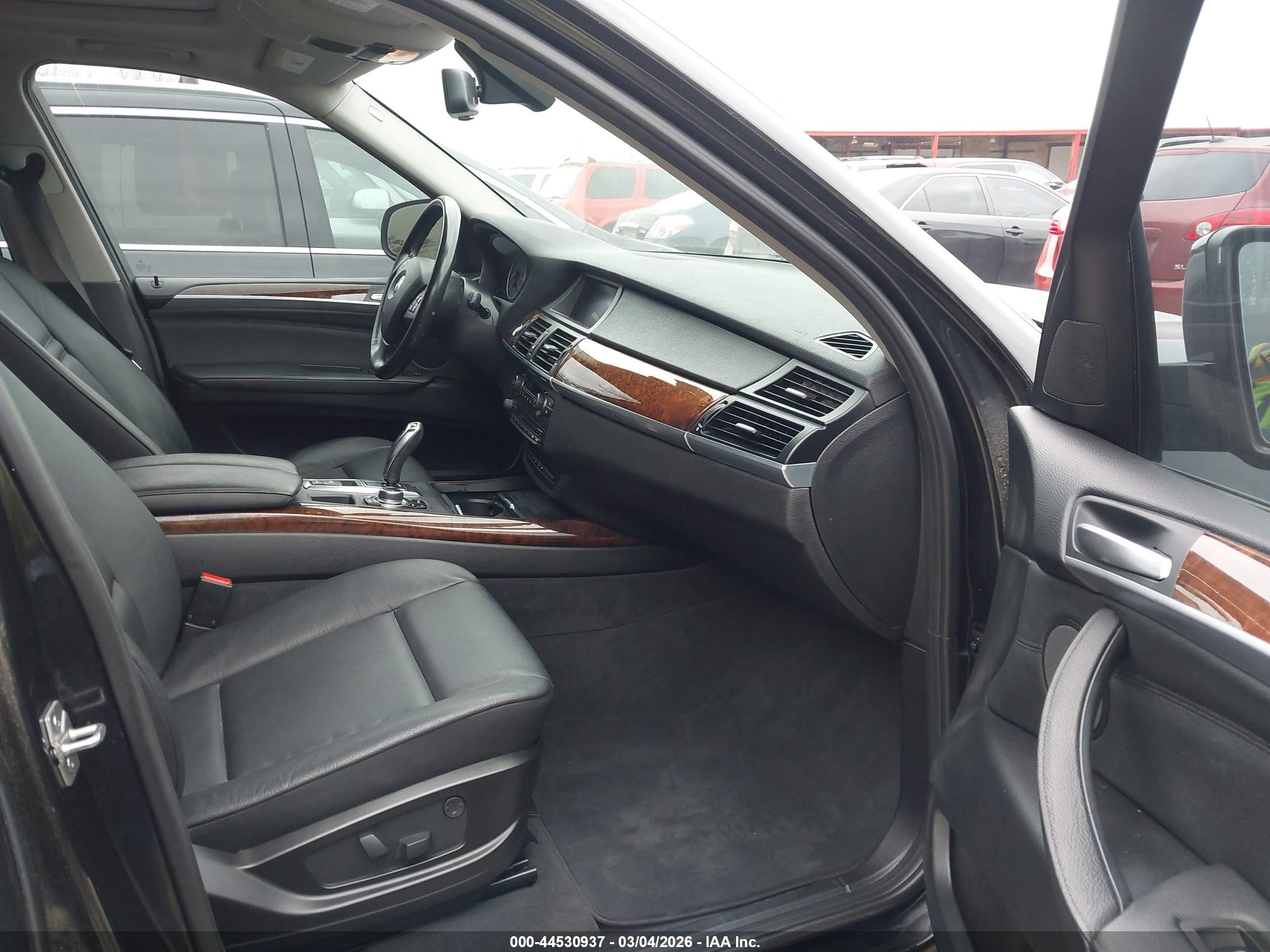 BMW X5 image 5