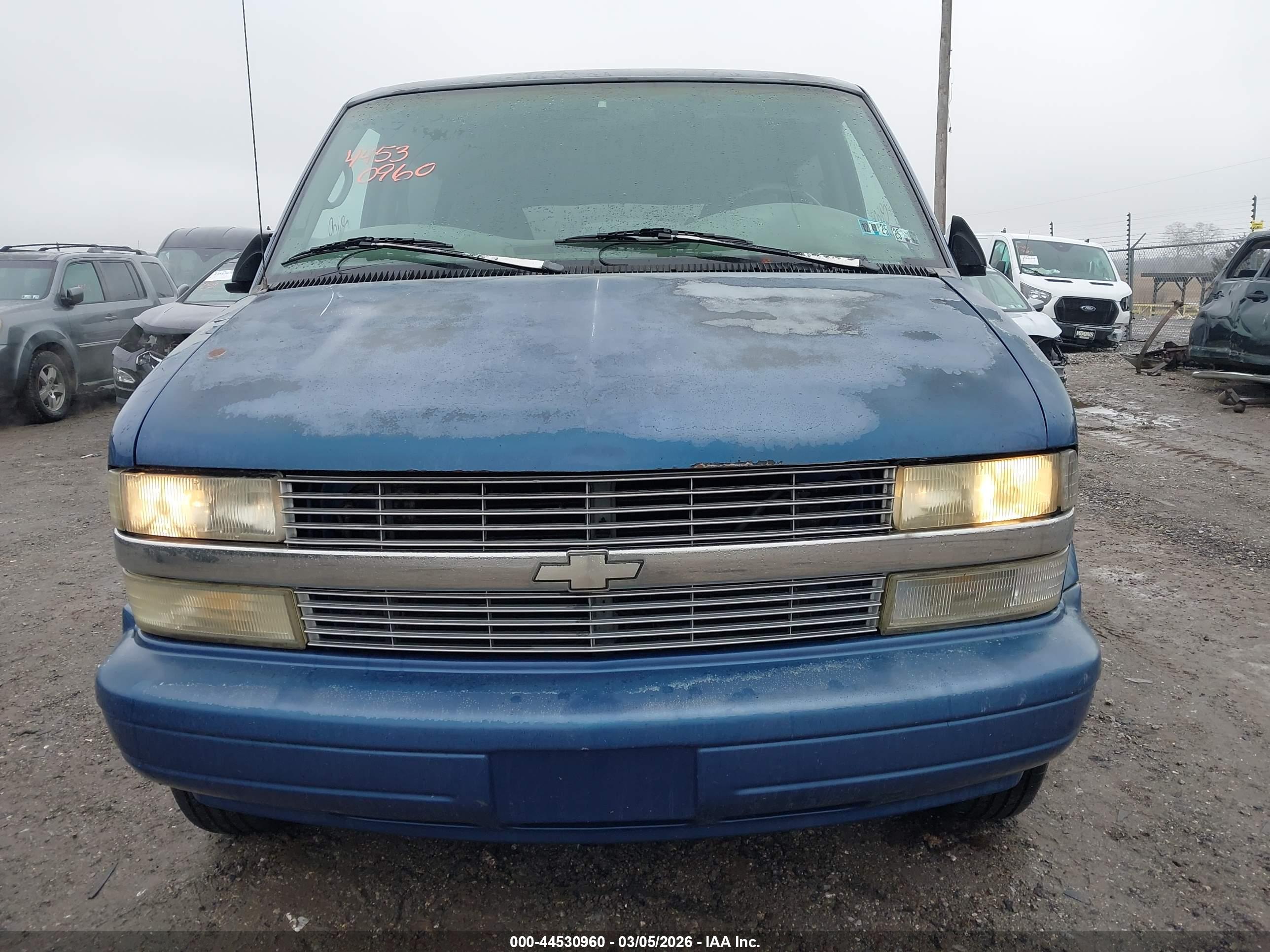 CHEVROLET ASTRO image 6