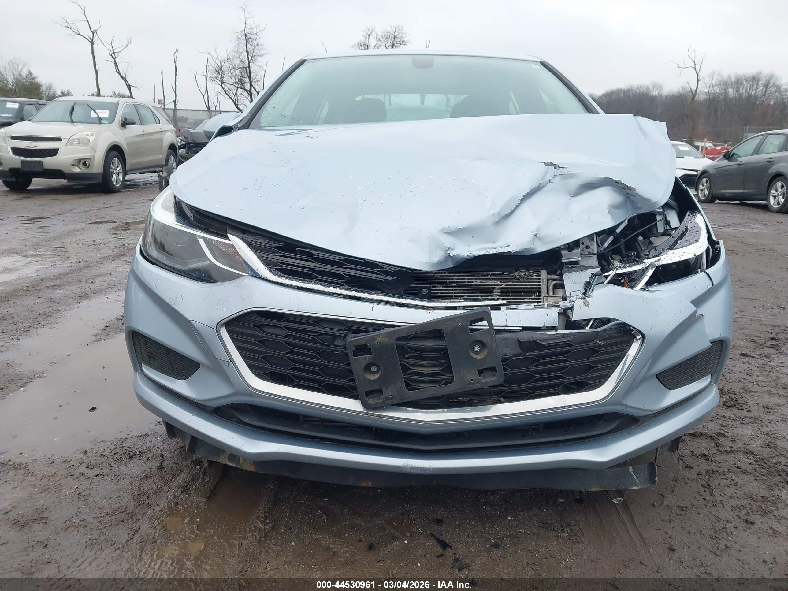 CHEVROLET CRUZE image 6