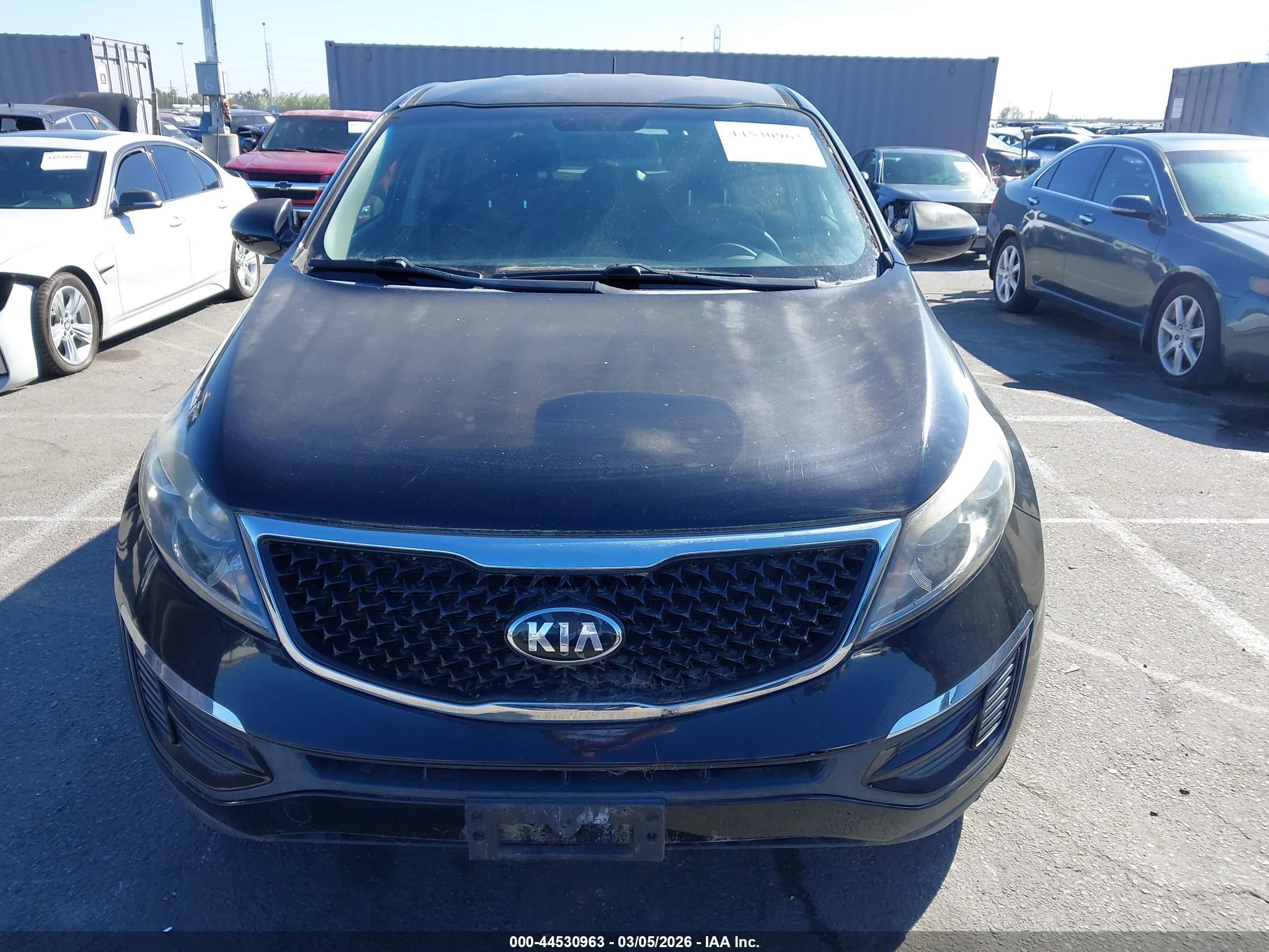 KIA SPORTAGE image 6