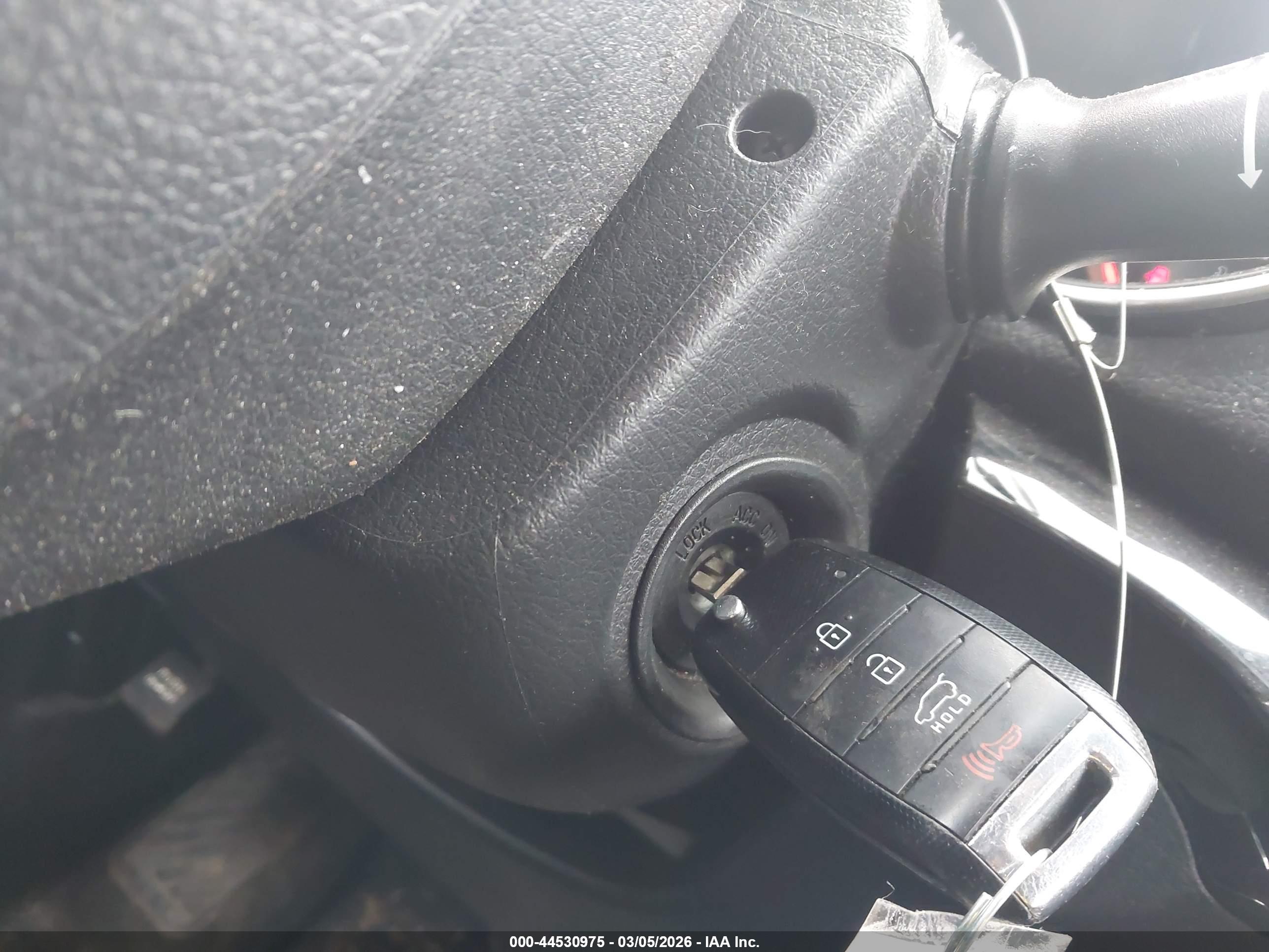 KIA SORENTO image 11