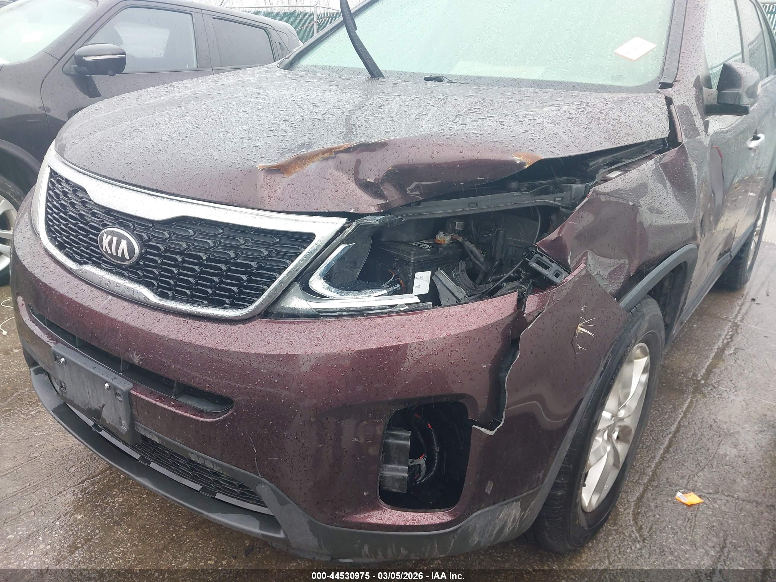 KIA SORENTO image 6