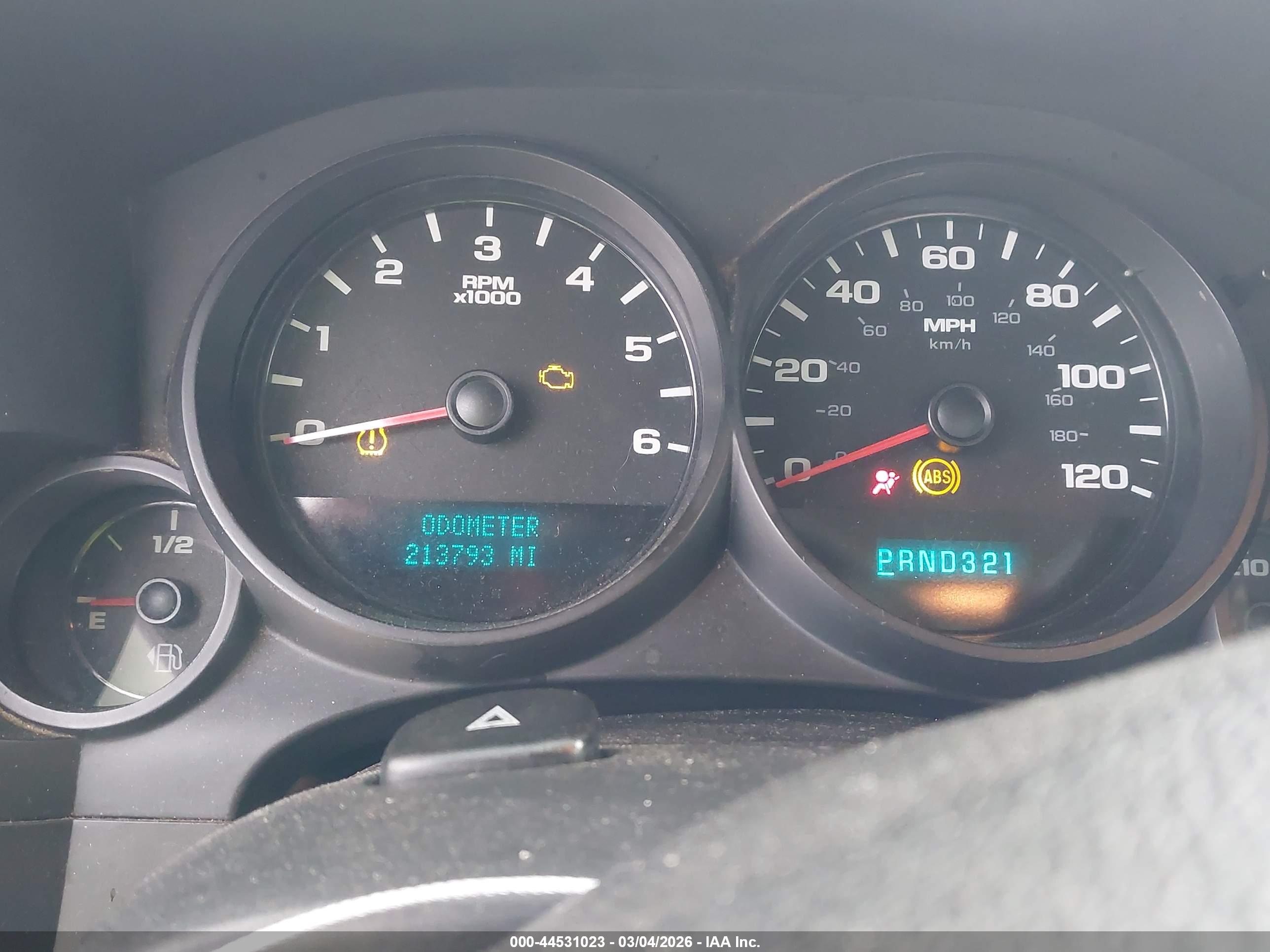 CHEVROLET SILVERADO image 7