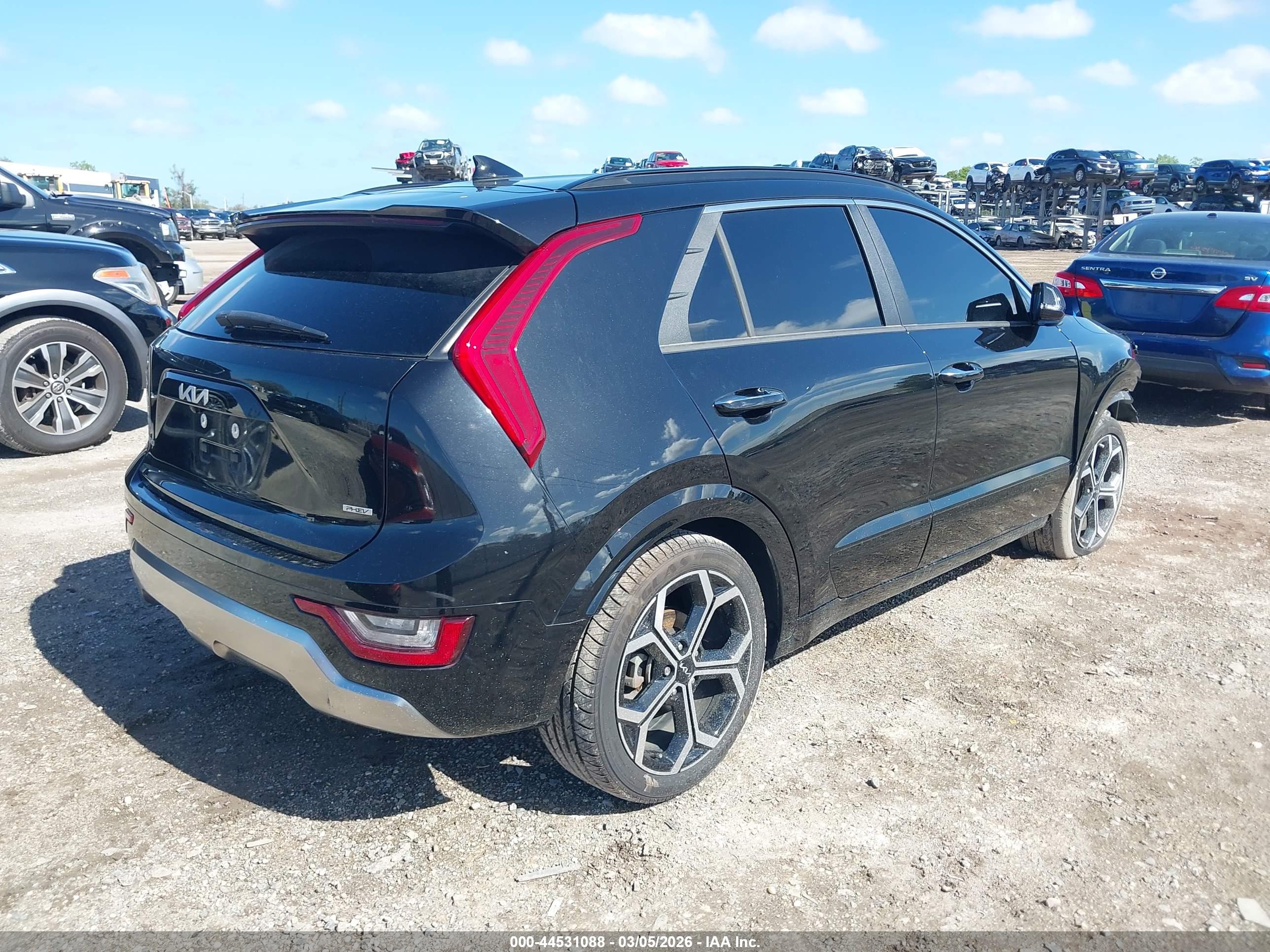KIA NIRO image 4