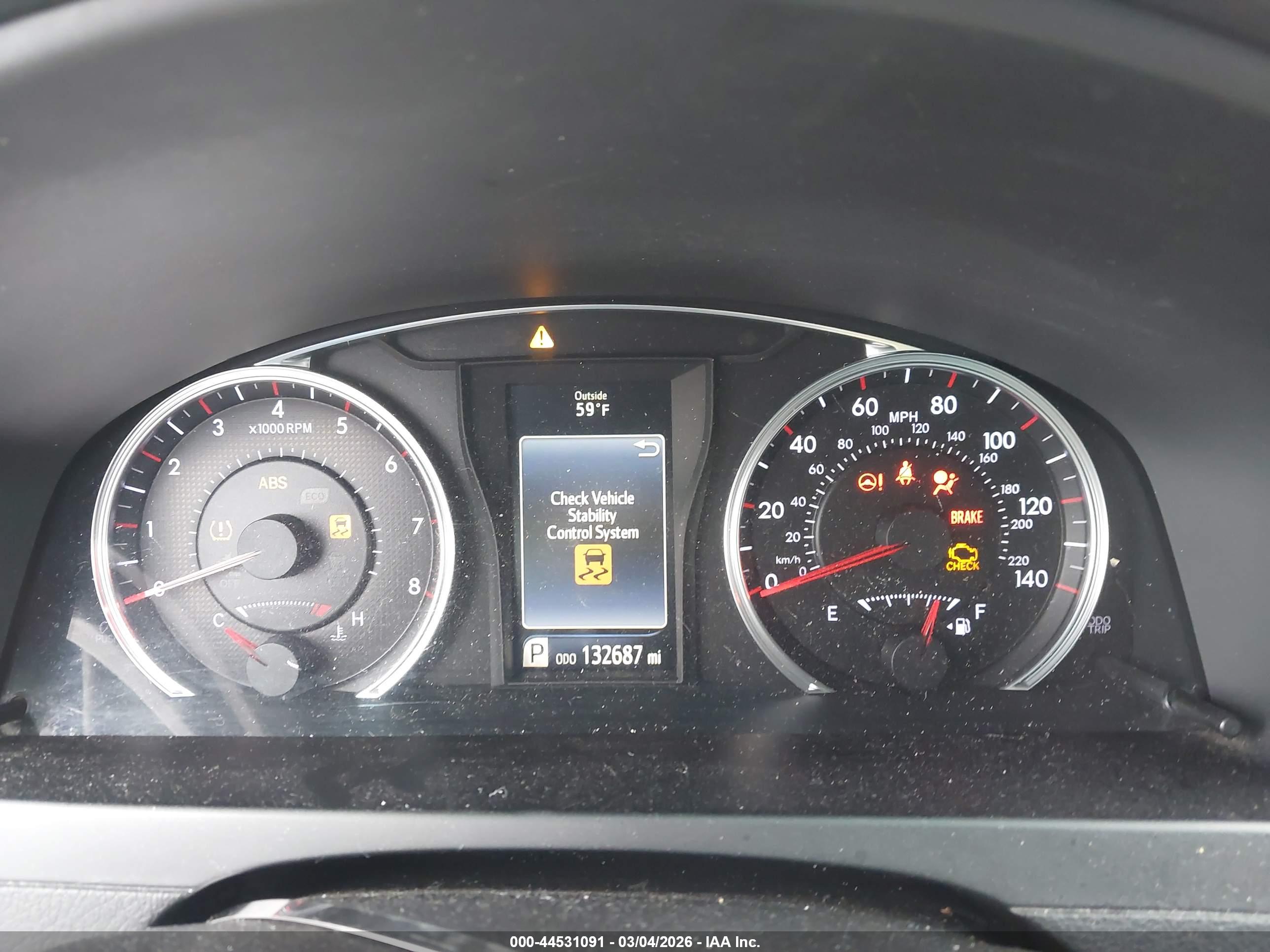 TOYOTA CAMRY image 7