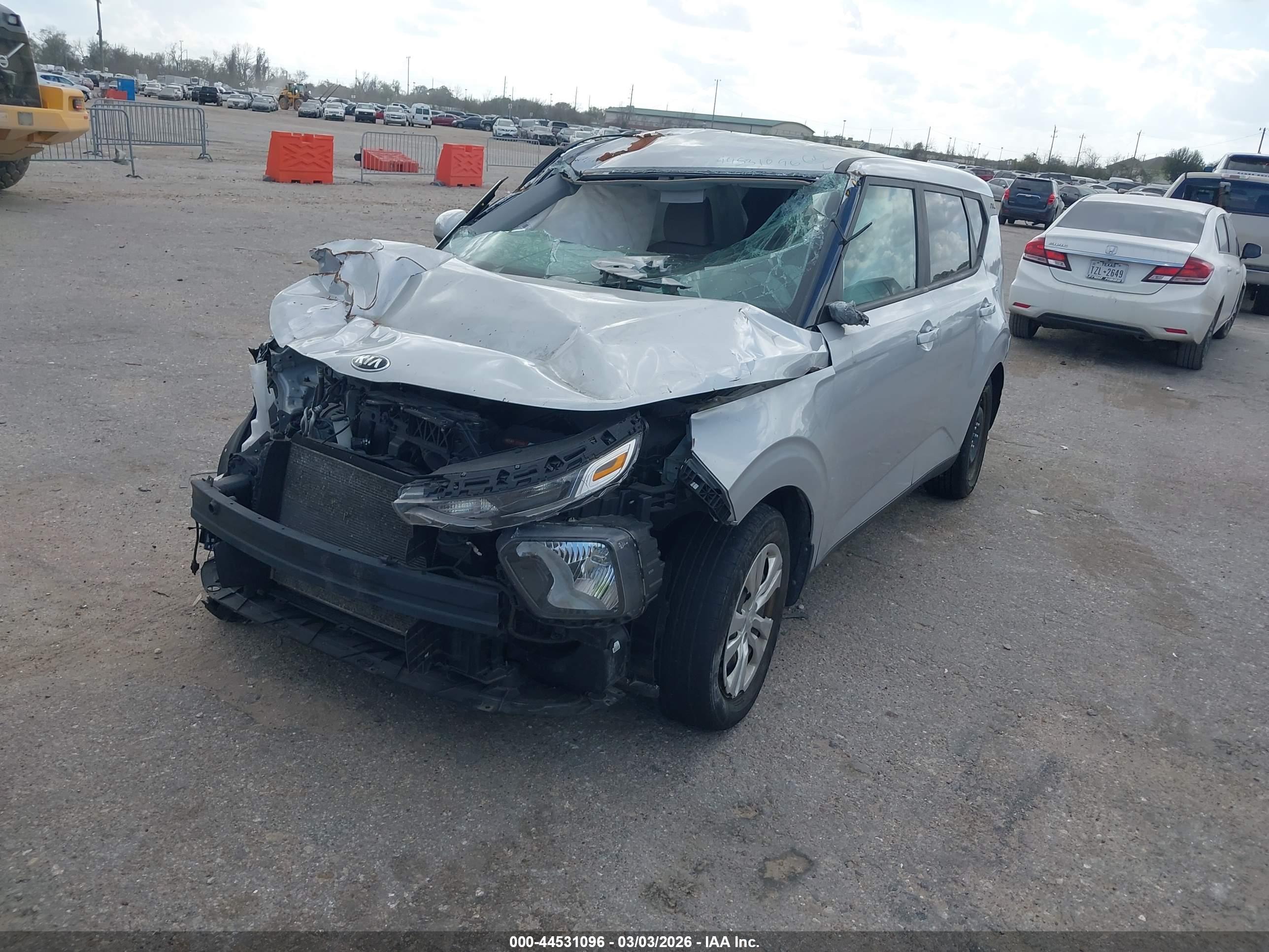 KIA SOUL image 2