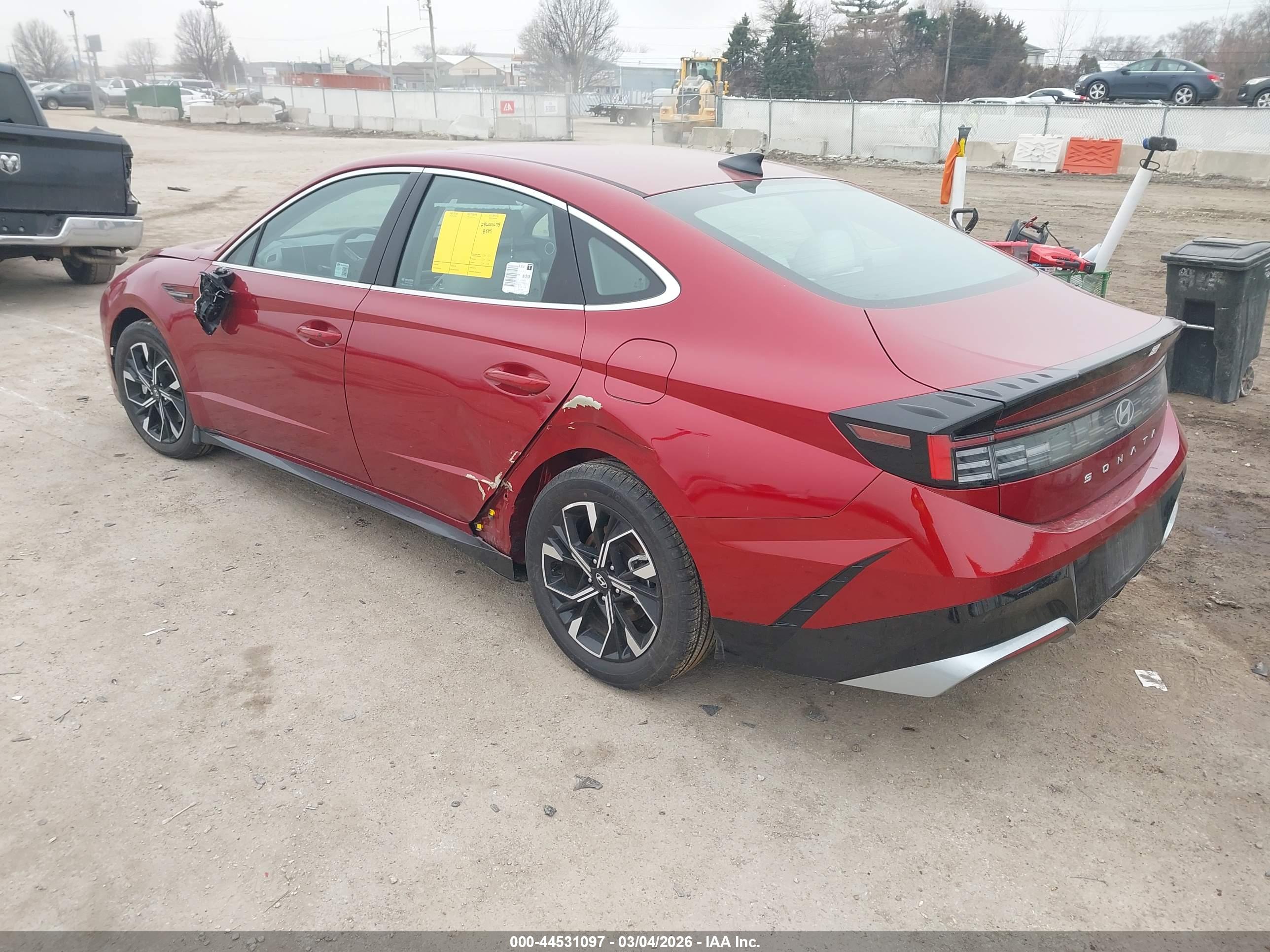 HYUNDAI SONATA image 3