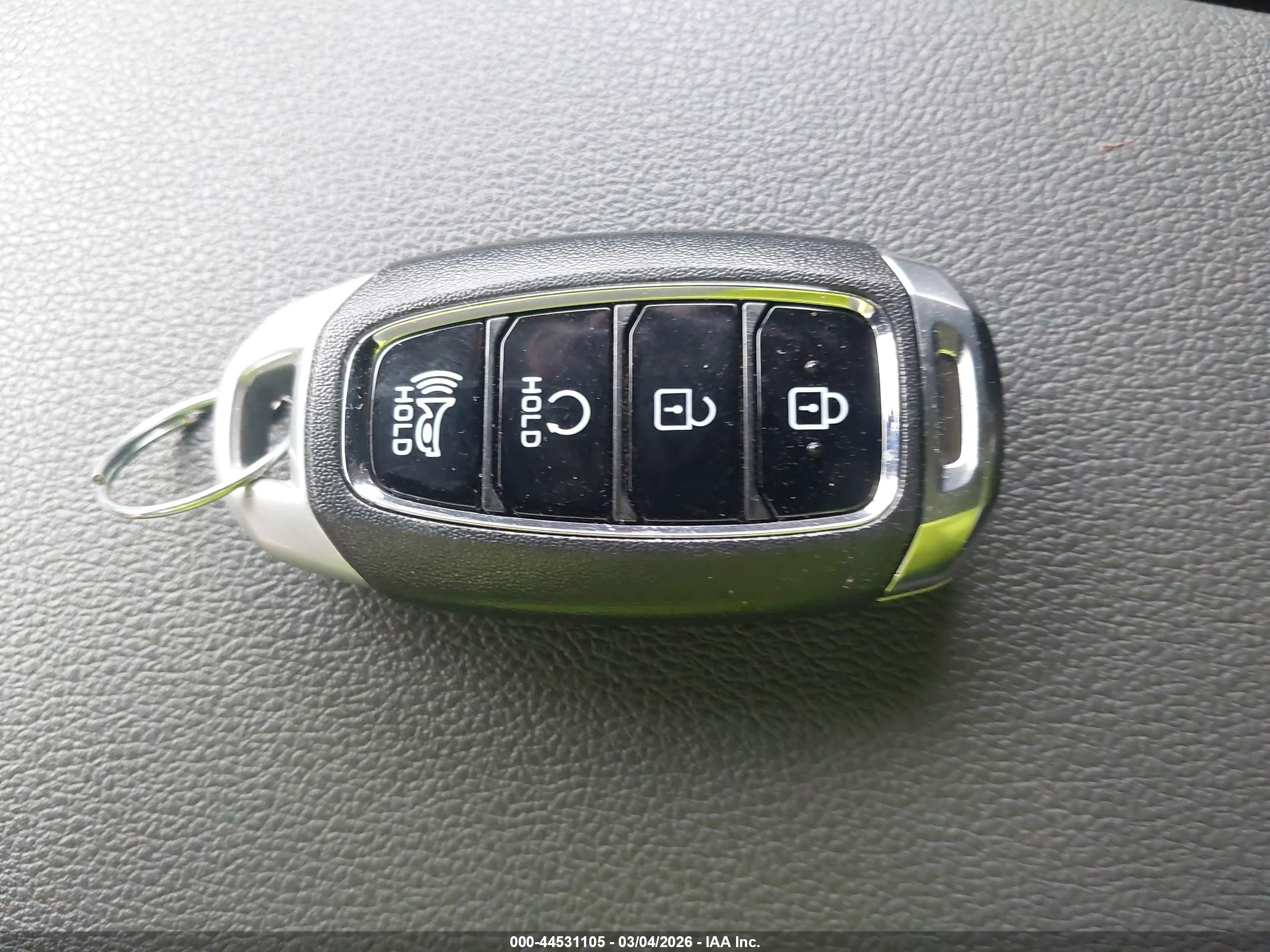 HYUNDAI KONA image 11