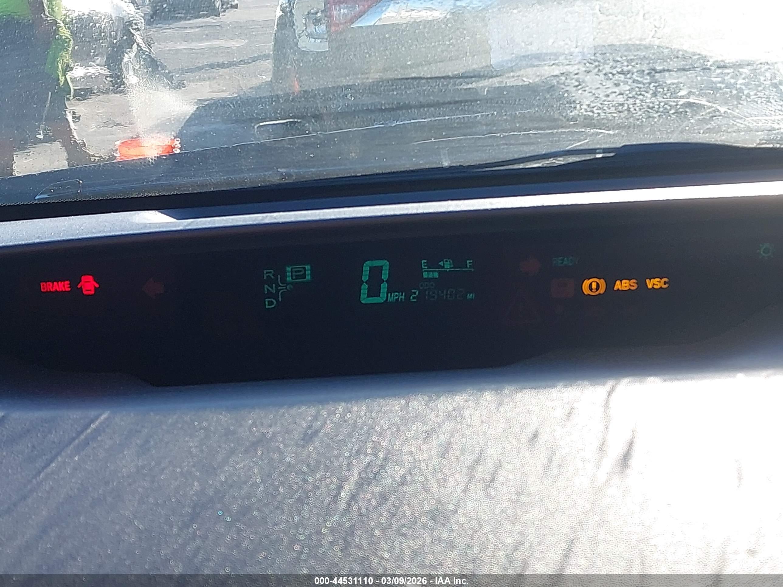 TOYOTA PRIUS image 7