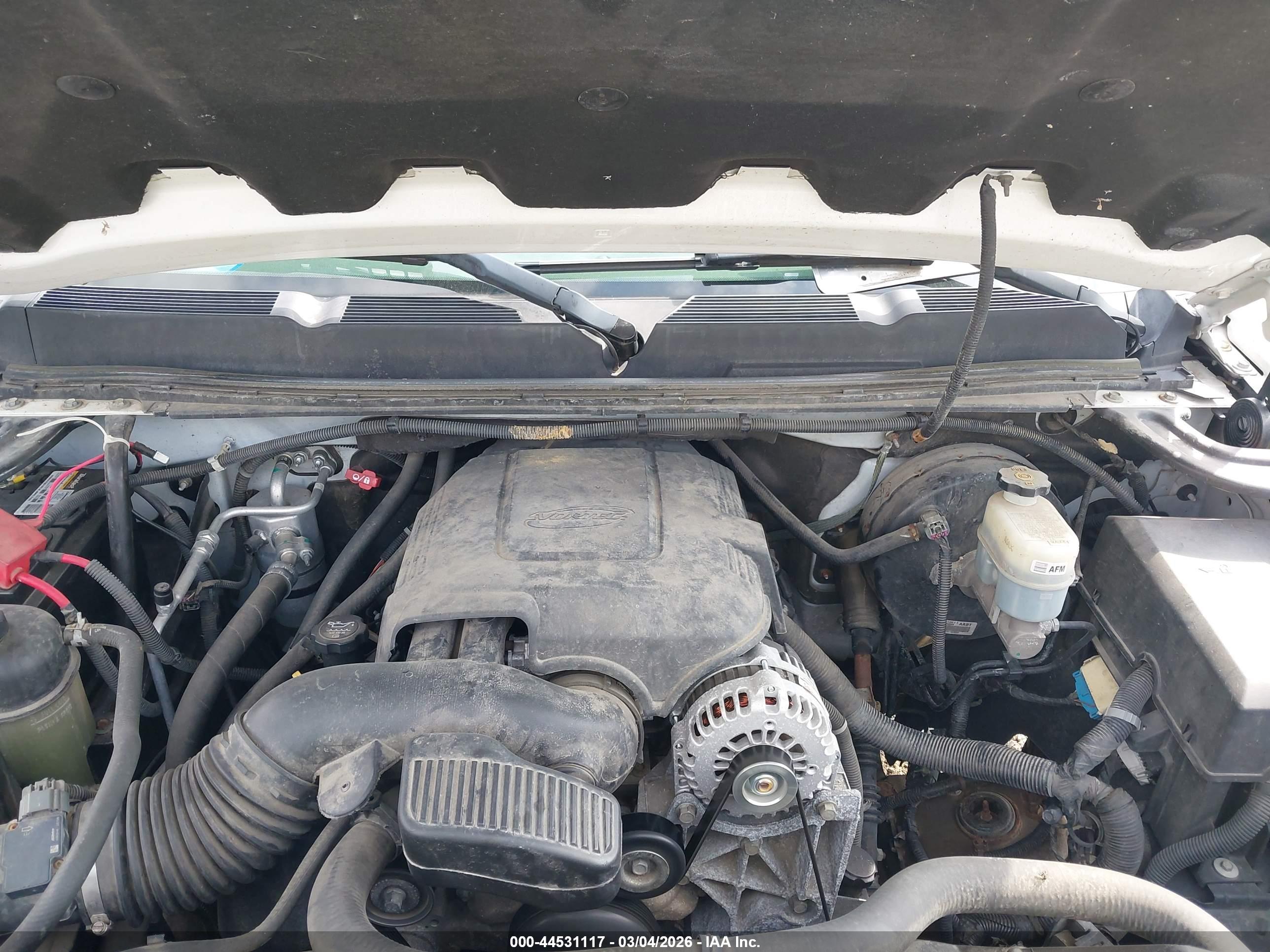 CHEVROLET SILVERADO image 10