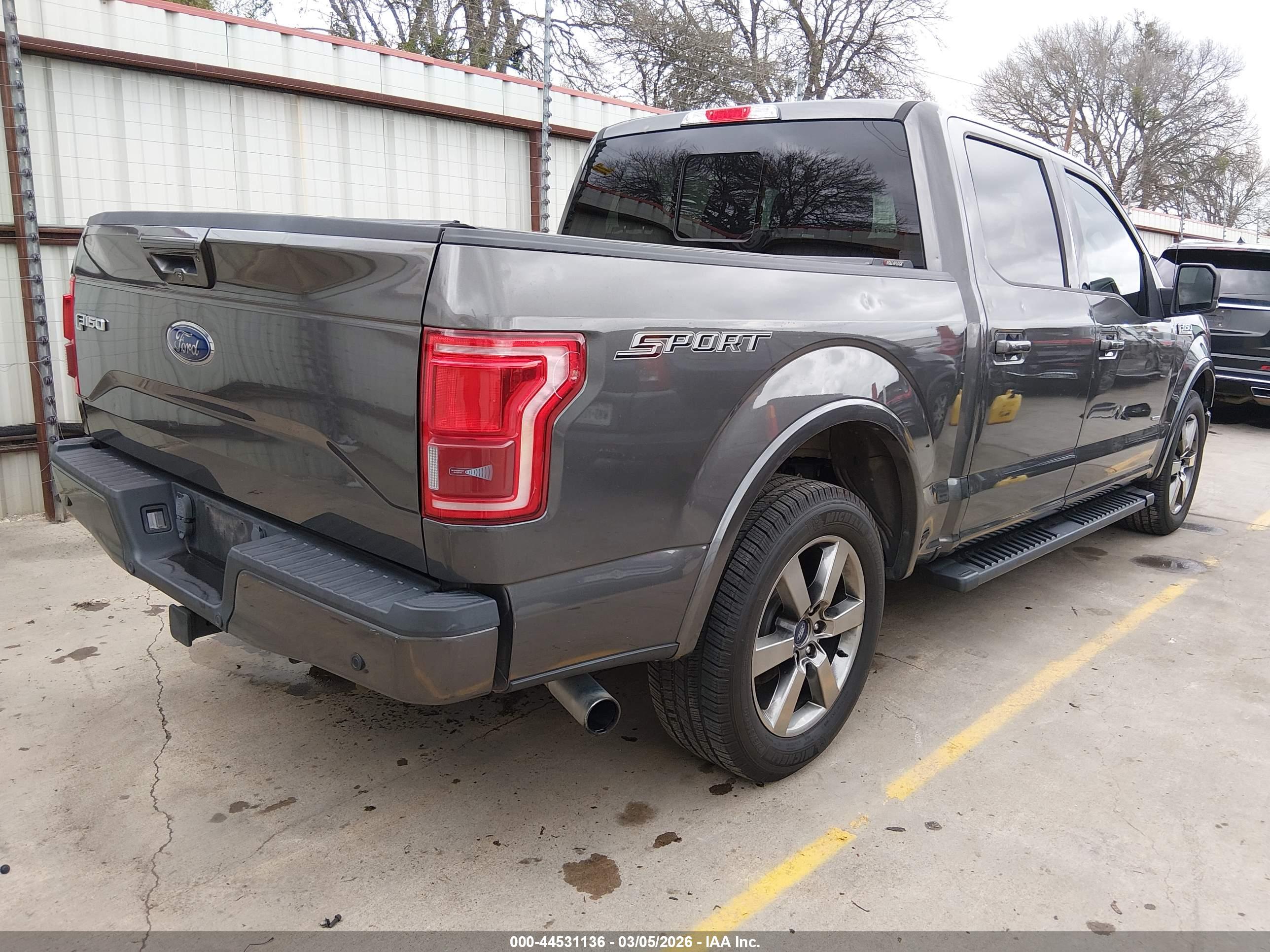 FORD F-150 image 4