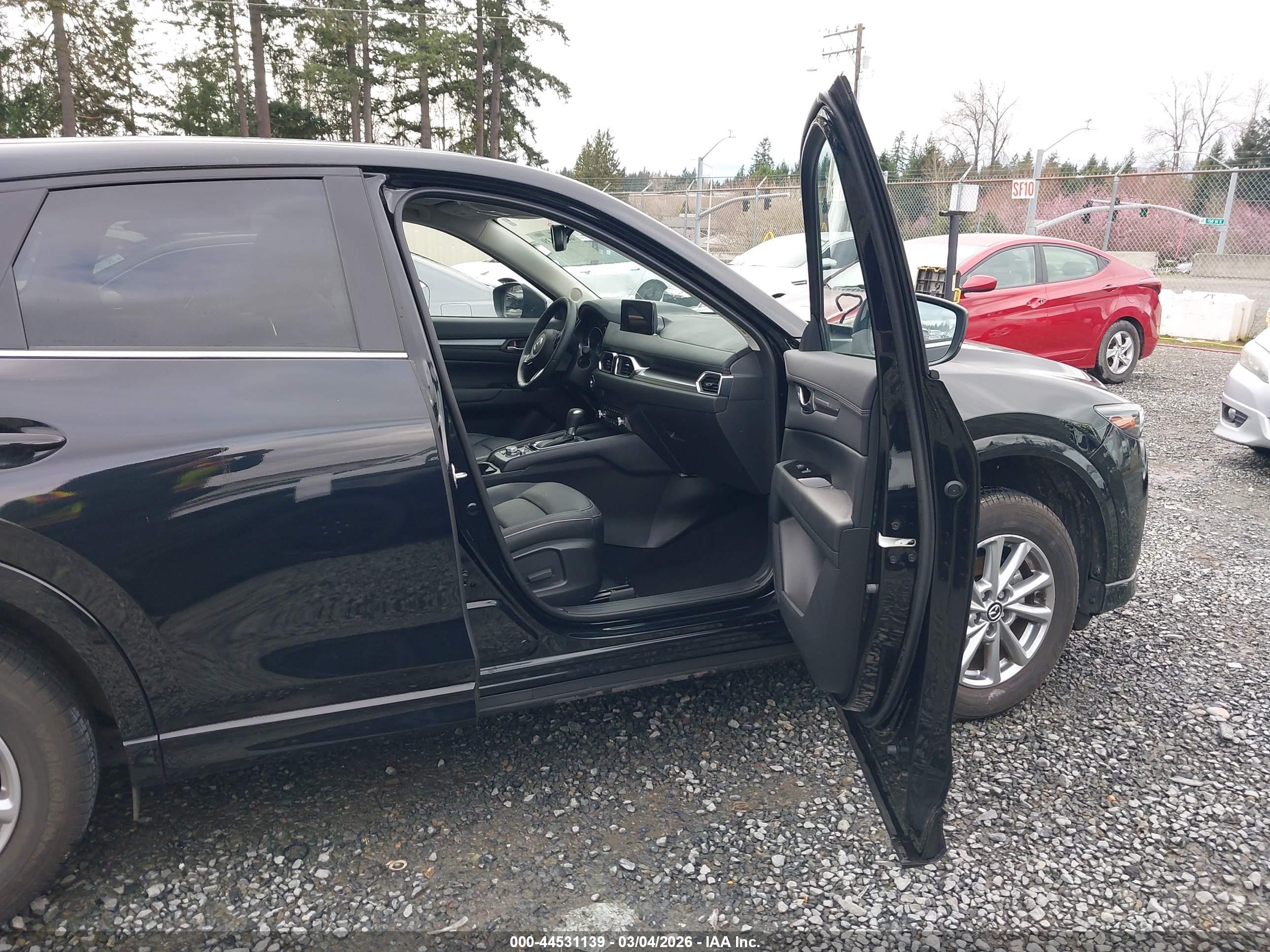 MAZDA CX-5 image 5