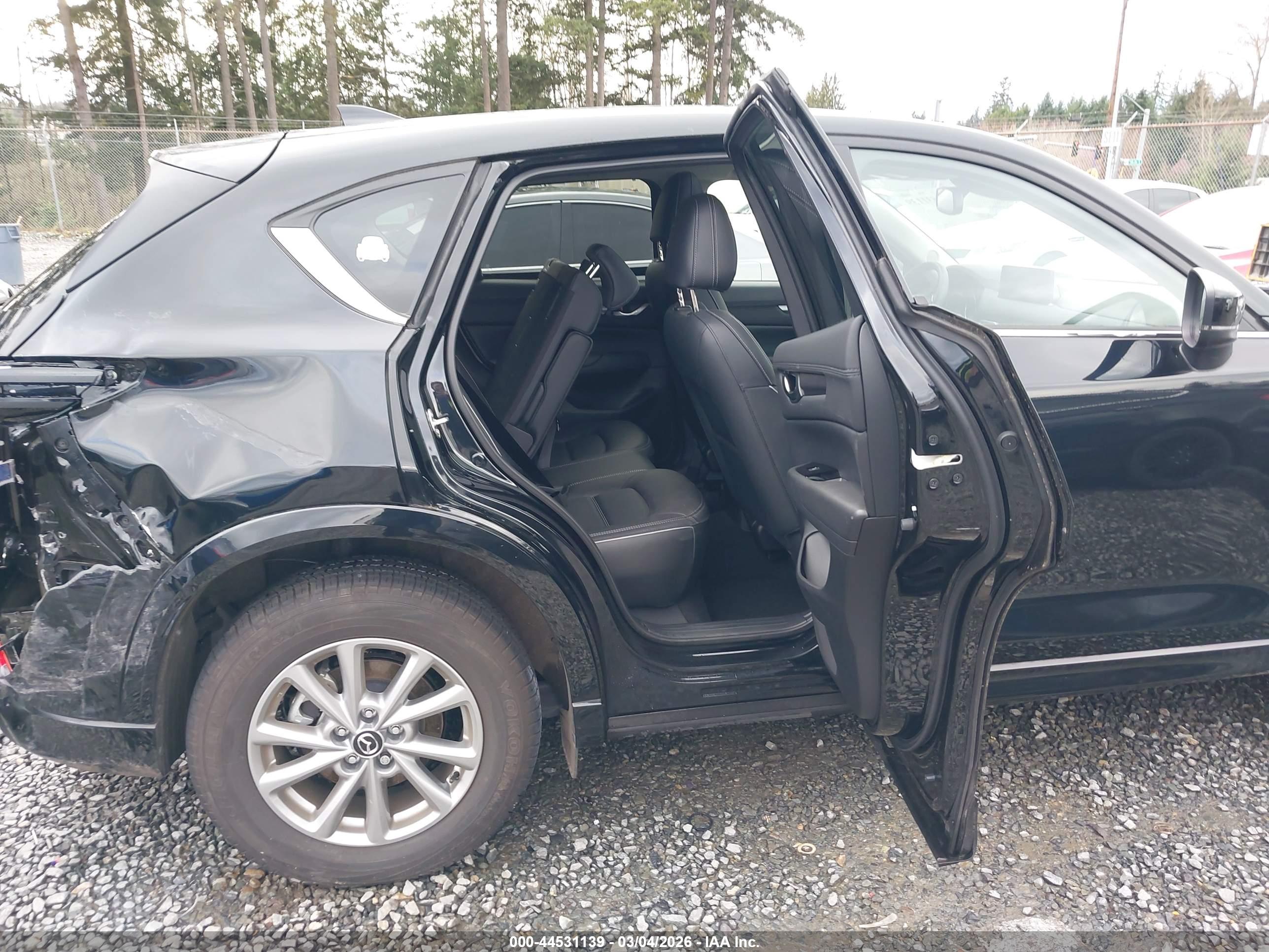 MAZDA CX-5 image 8