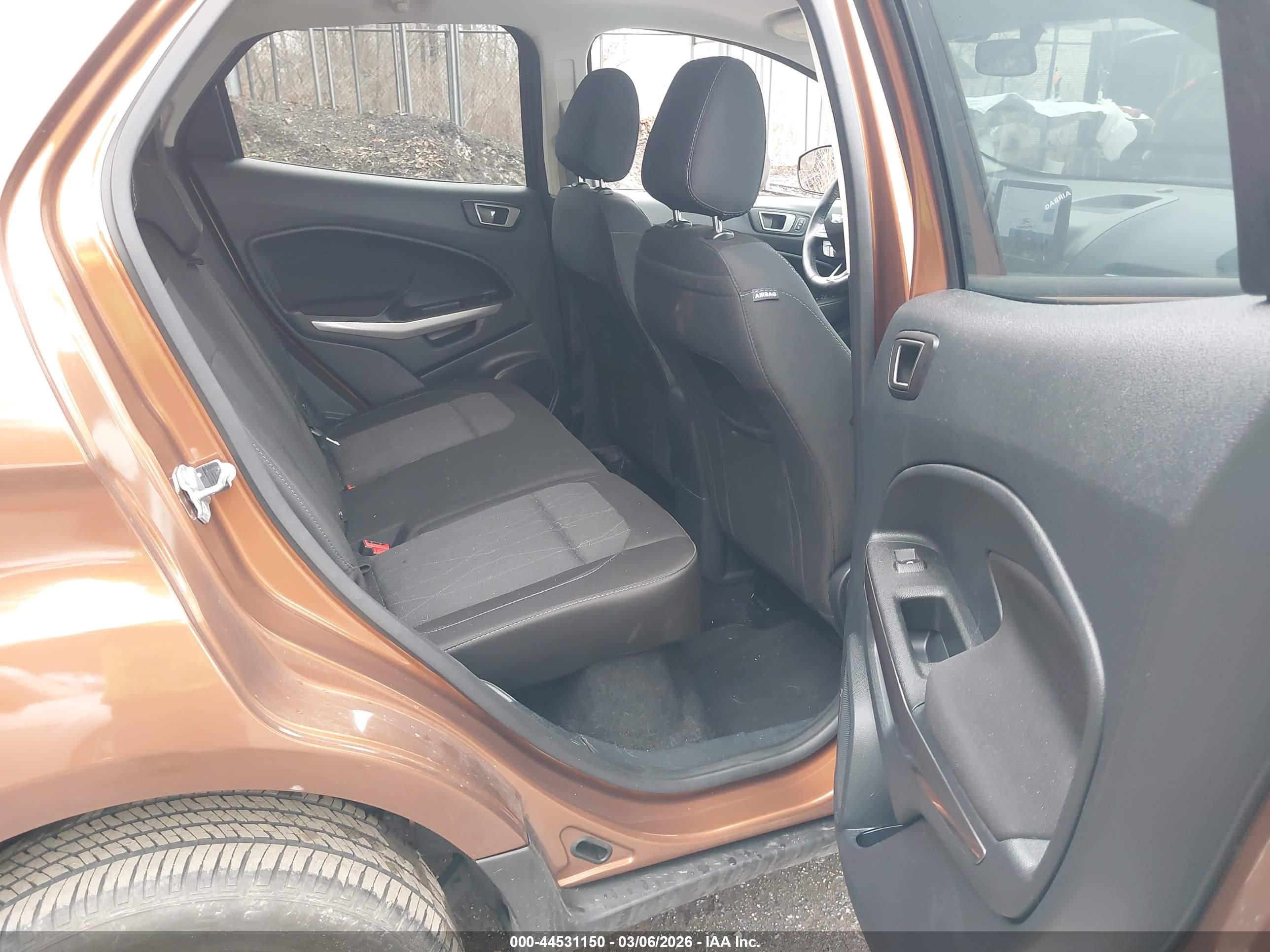 FORD ECOSPORT image 8
