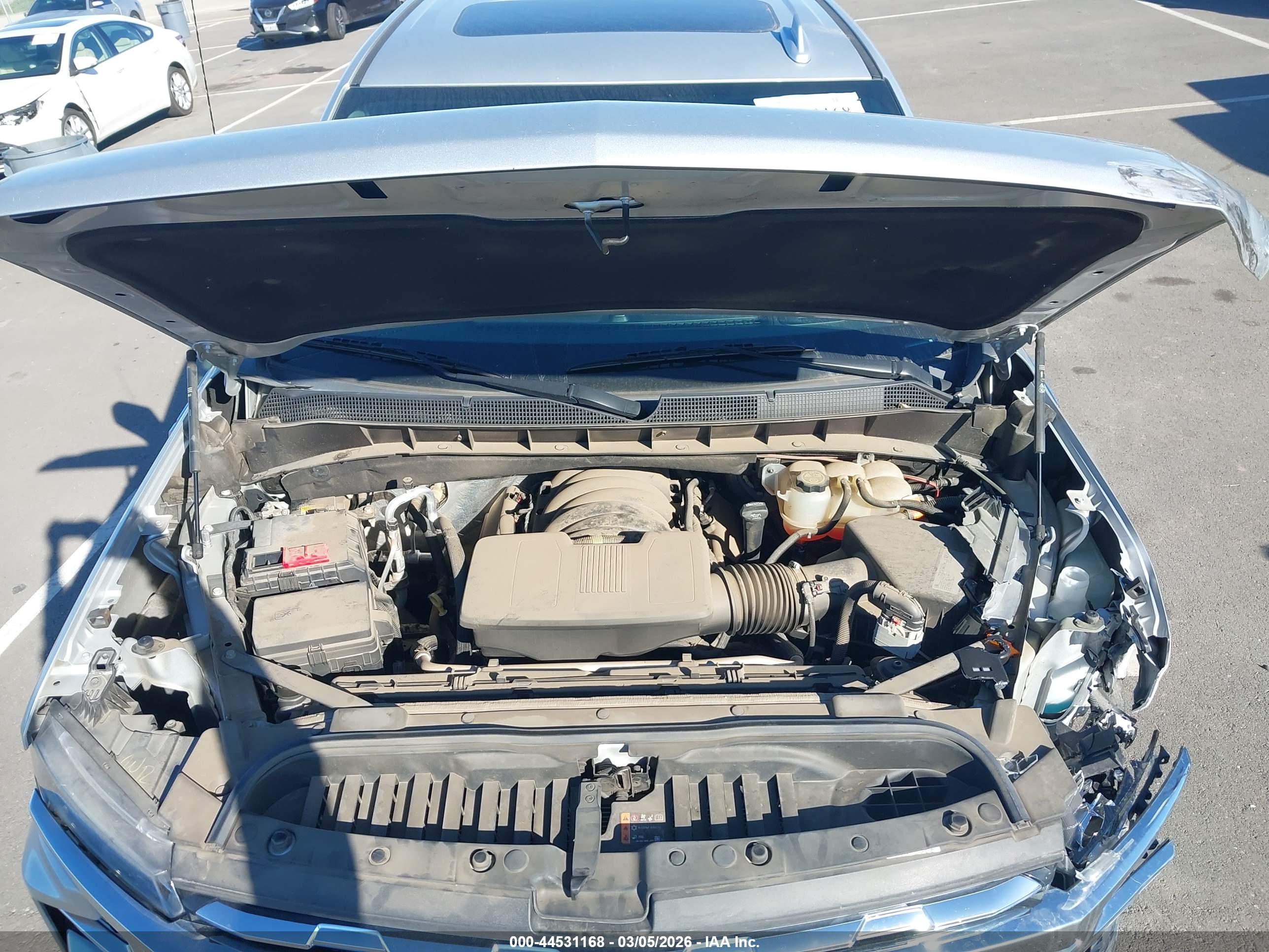 CHEVROLET SILVERADO image 10