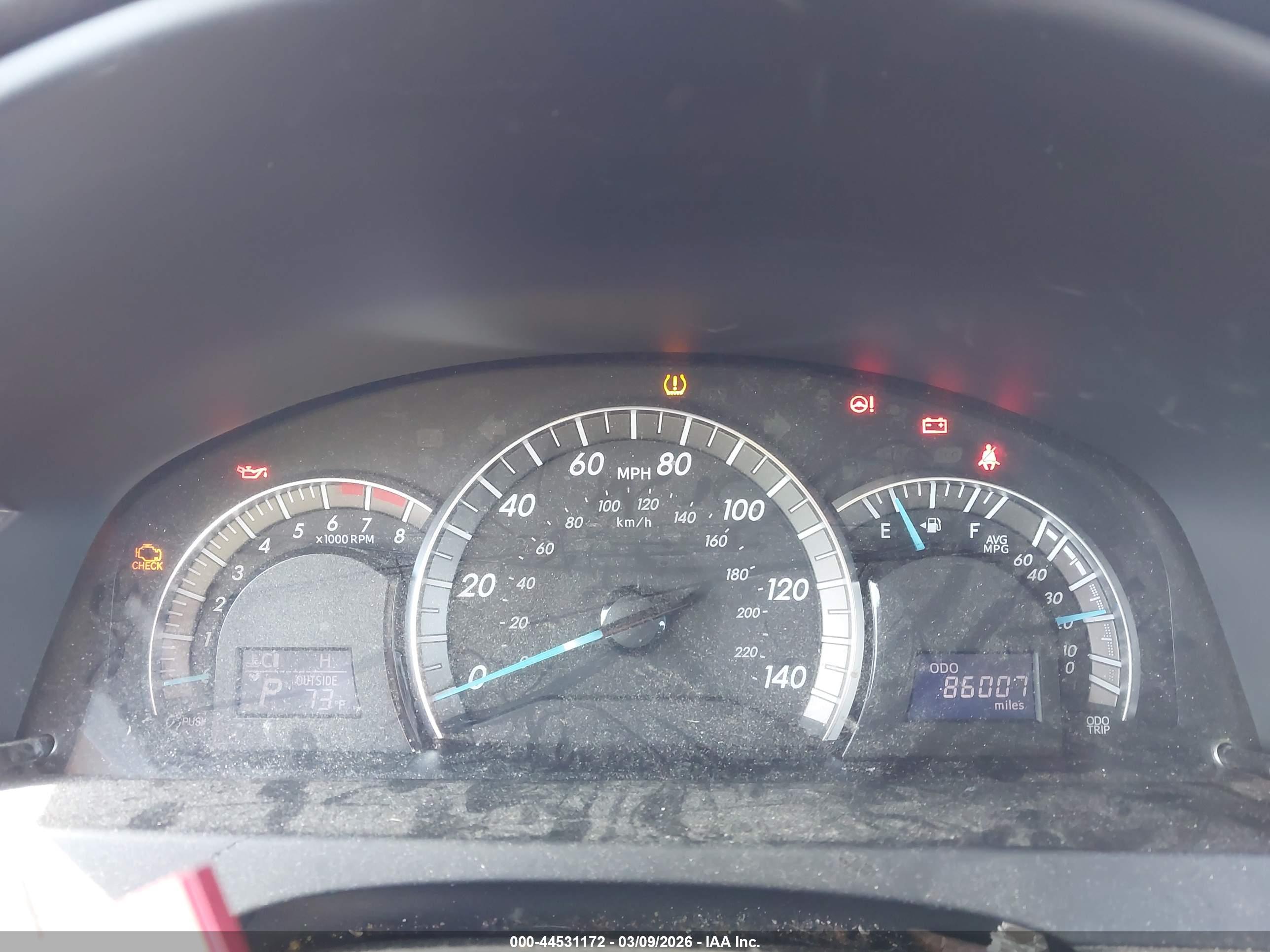TOYOTA CAMRY image 7