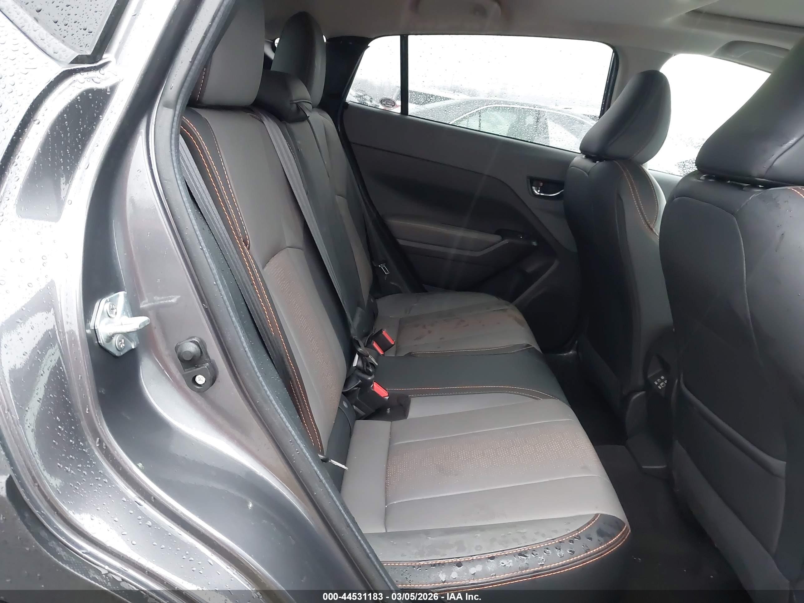 SUBARU CROSSTREK image 8