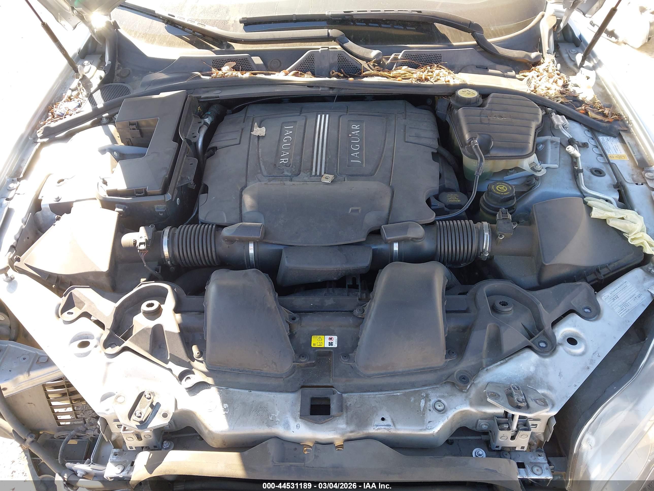 JAGUAR XF image 10