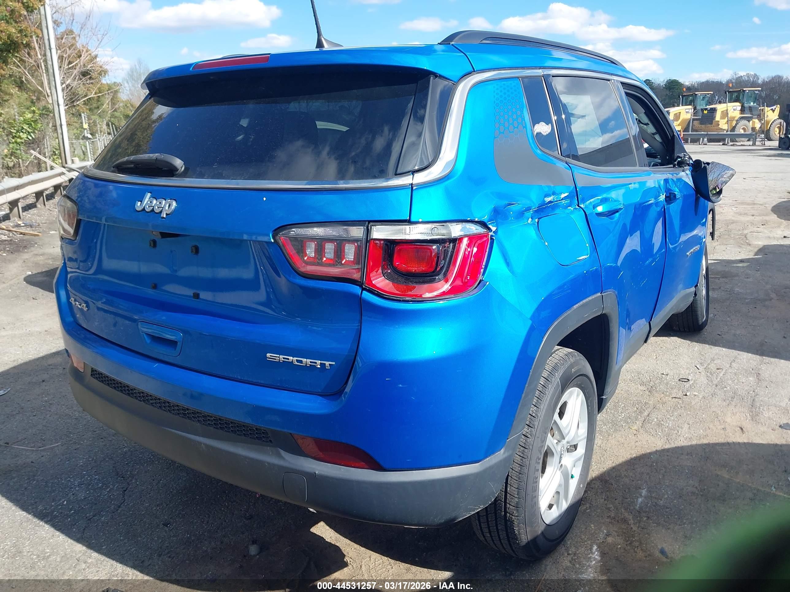JEEP COMPASS image 4