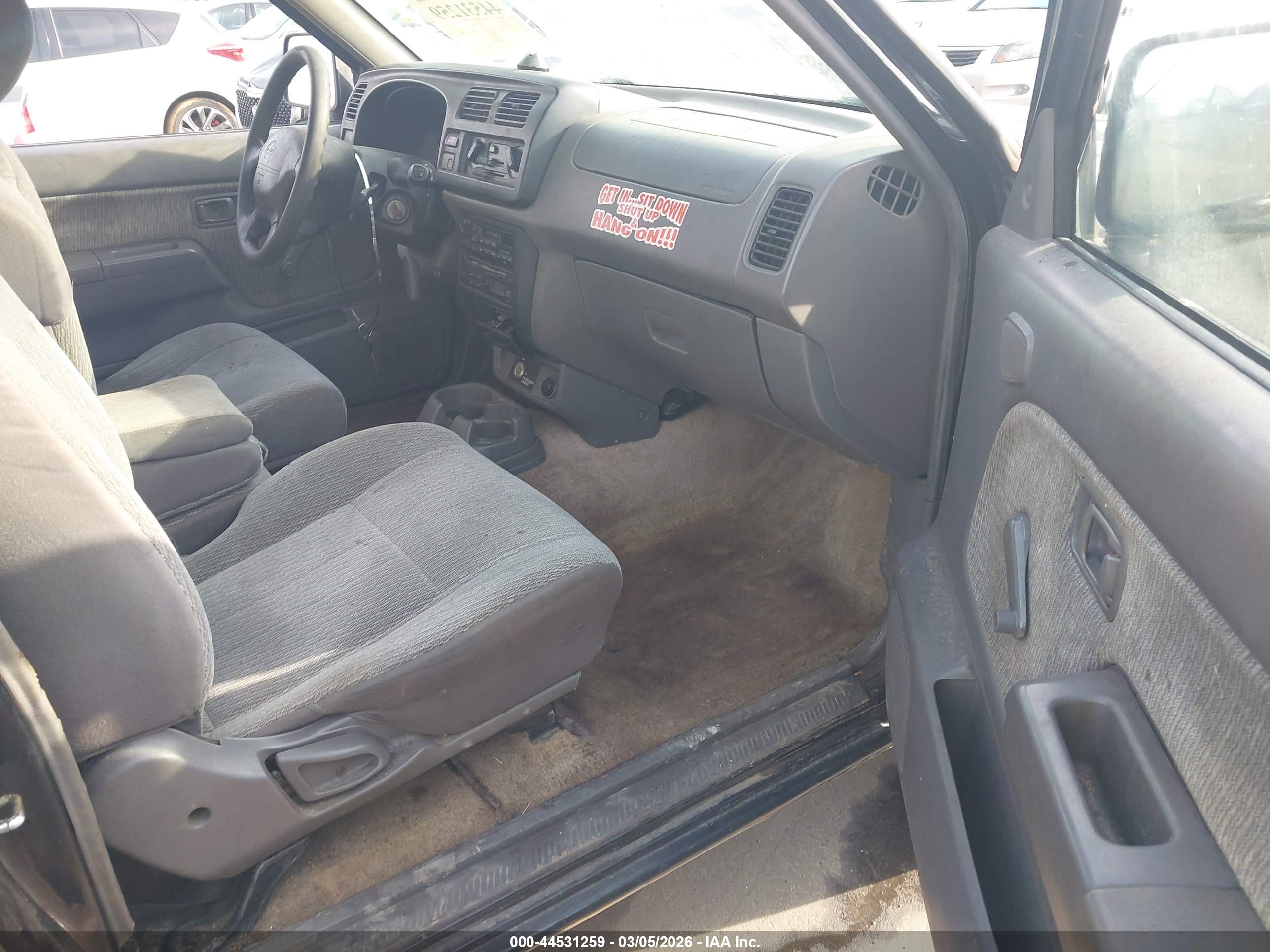NISSAN FRONTIER image 5