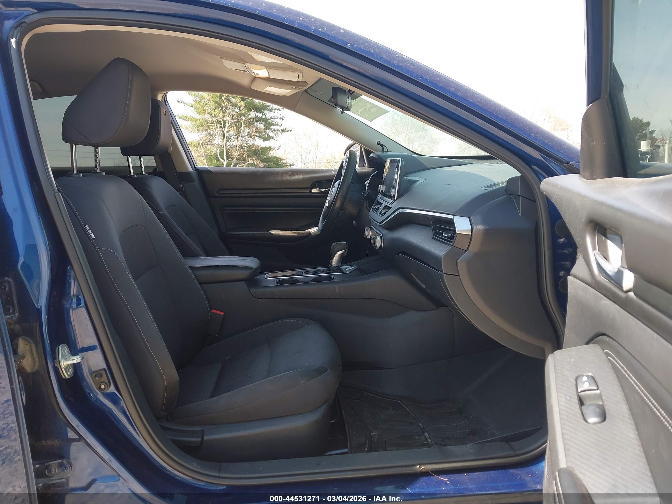 NISSAN ALTIMA image 5