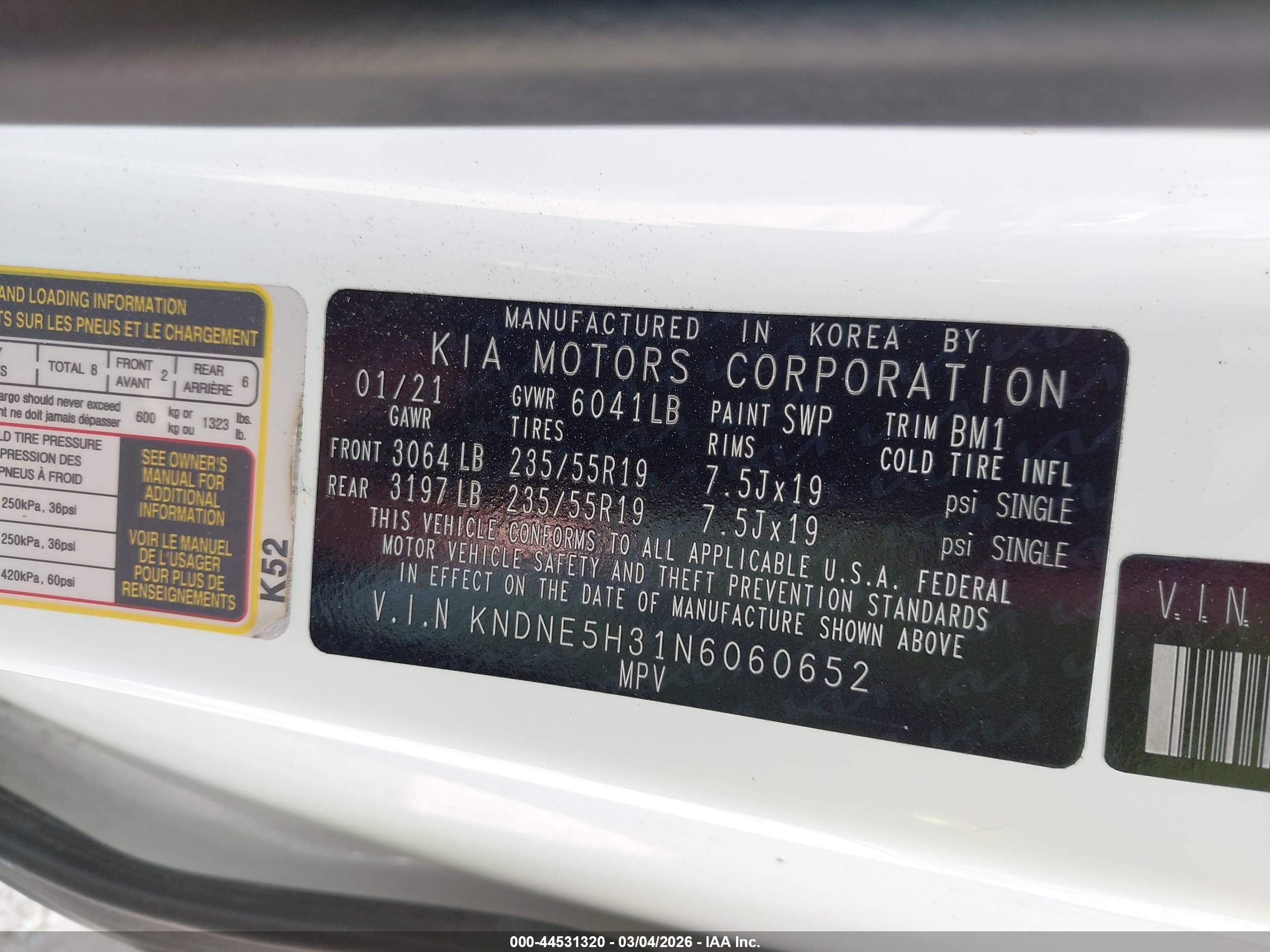 KIA CARNIVAL image 9