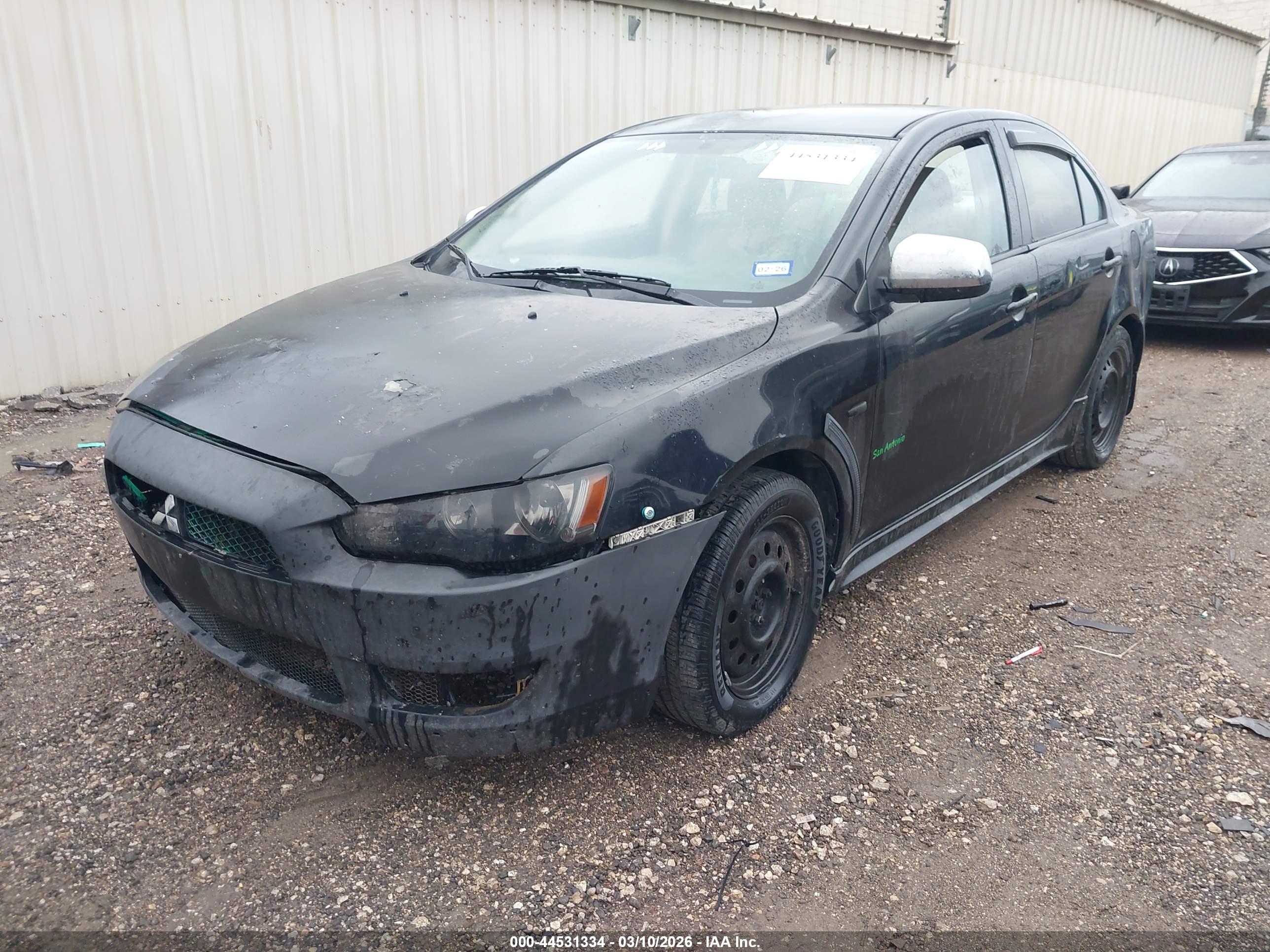 MITSUBISHI LANCER image 2