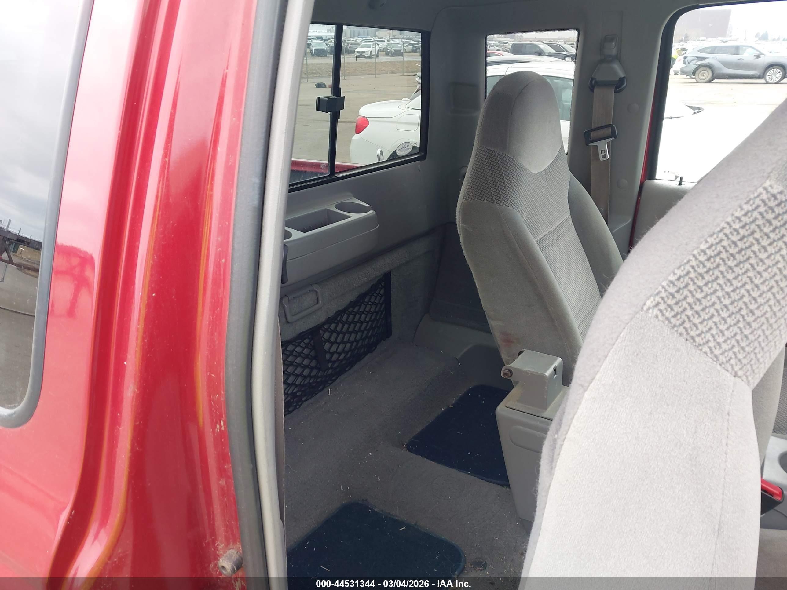 FORD RANGER image 8
