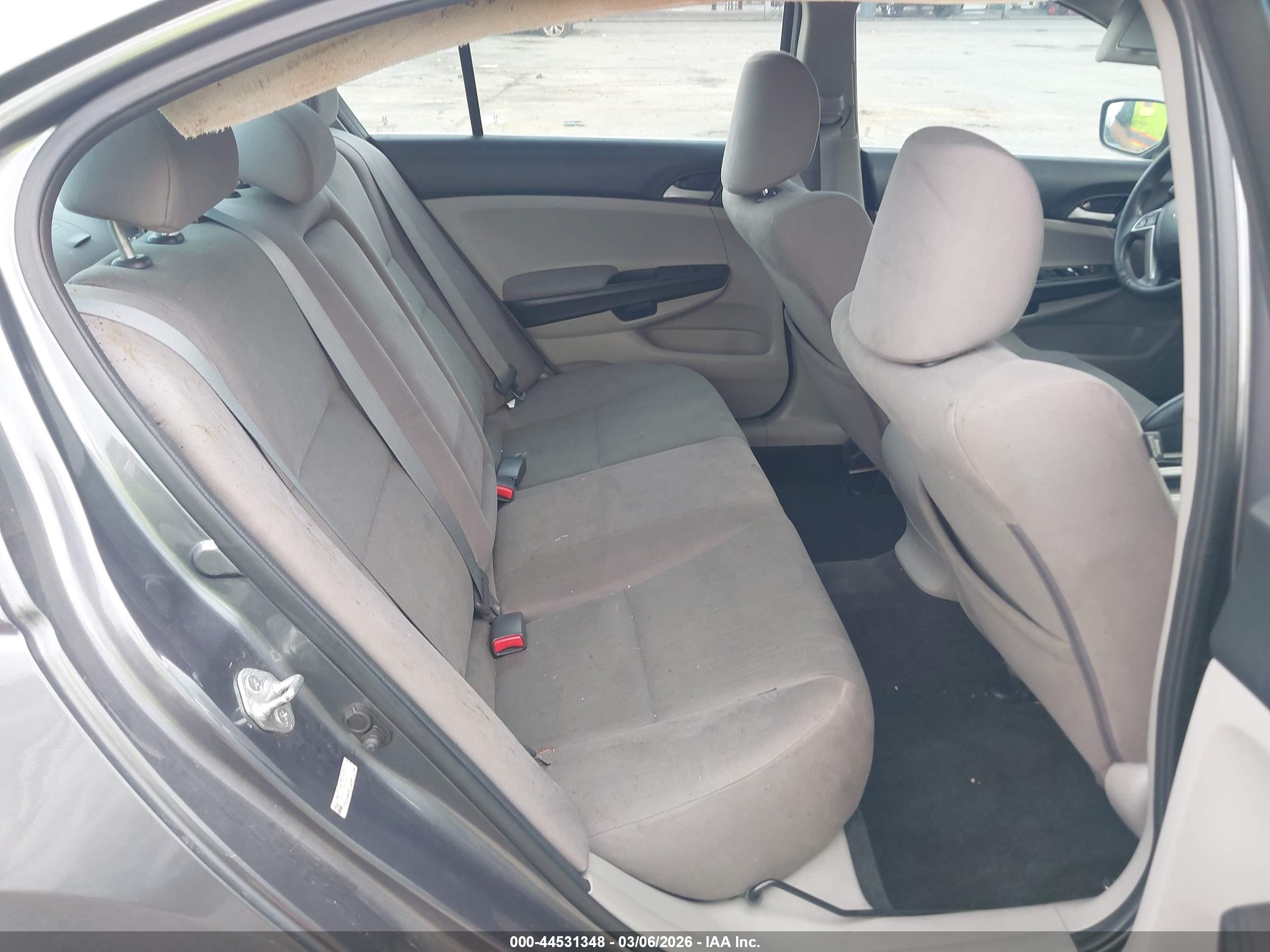 HONDA ACCORD image 8