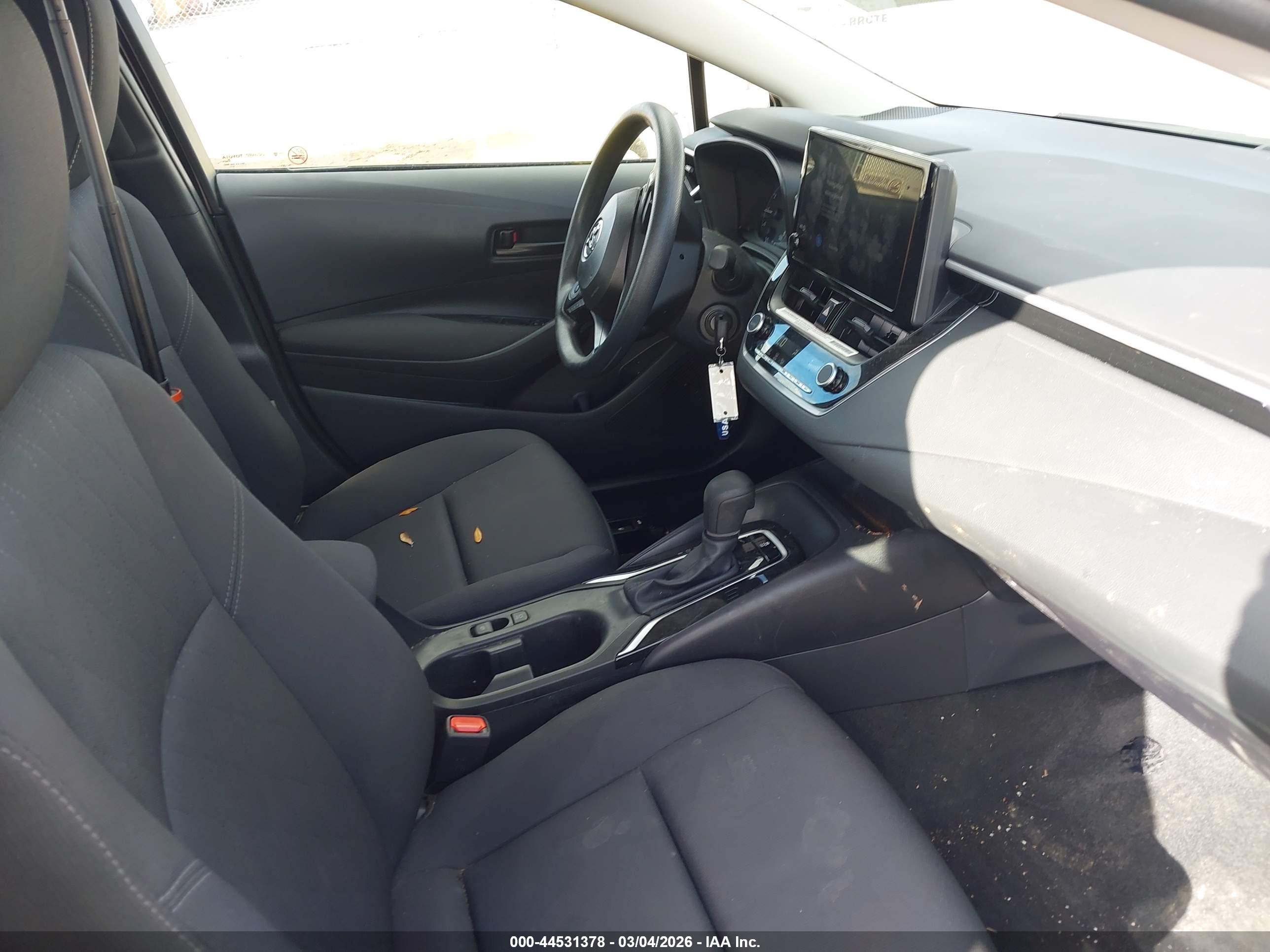 TOYOTA COROLLA image 5