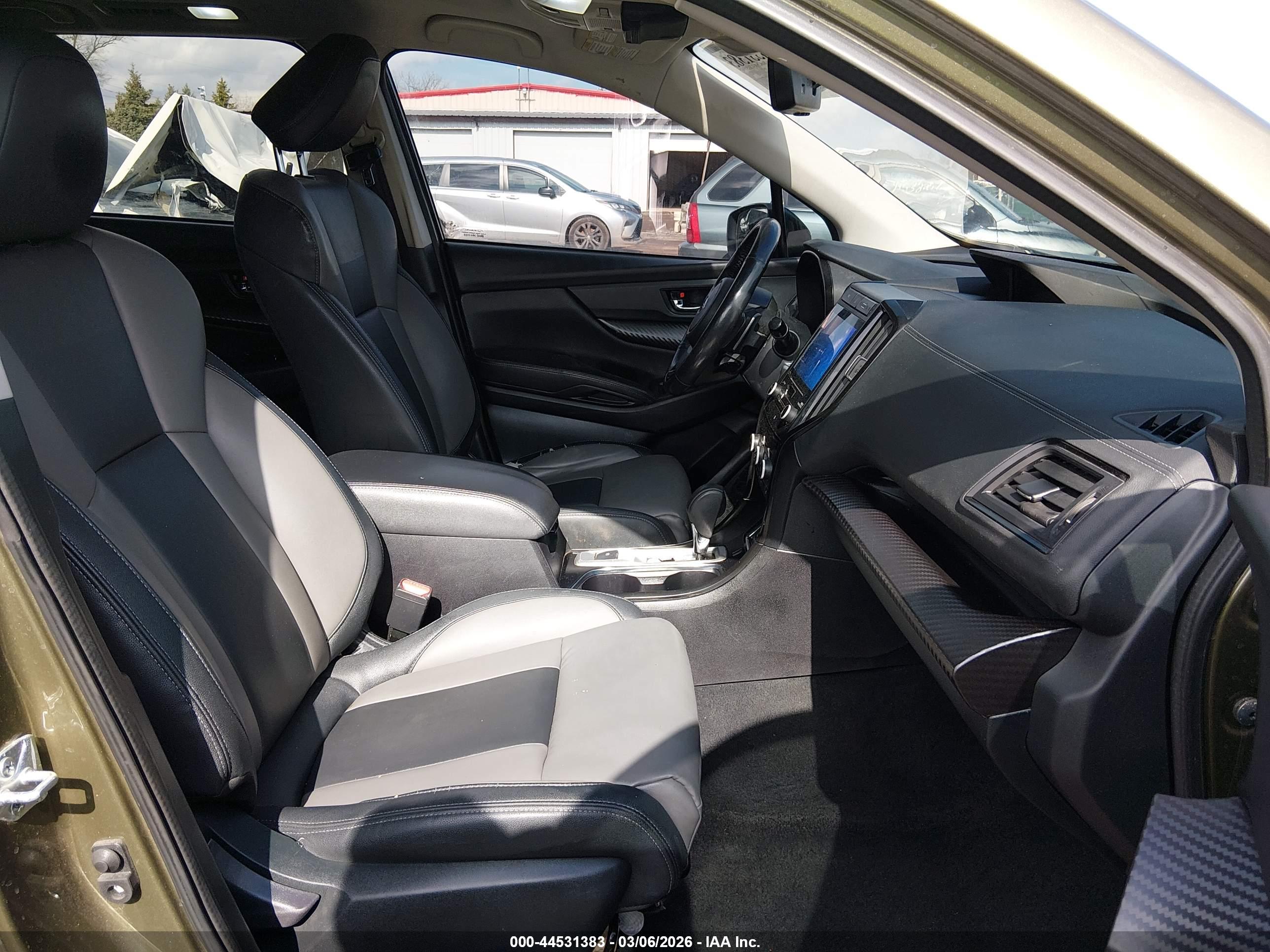SUBARU ASCENT image 5